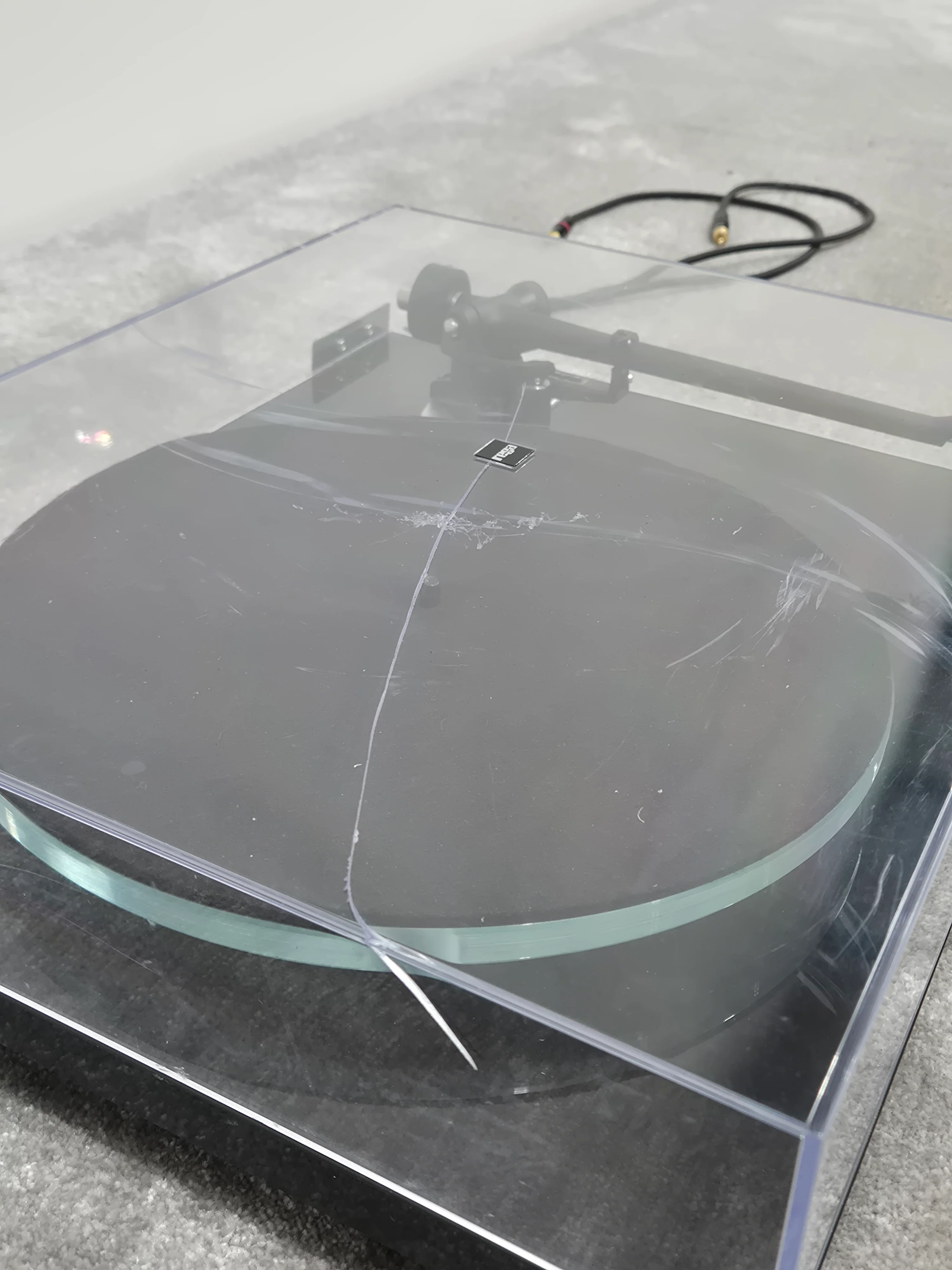 Rega Planar 3 - Lightweight Turntable (Spares or Repairs) - Image 5
