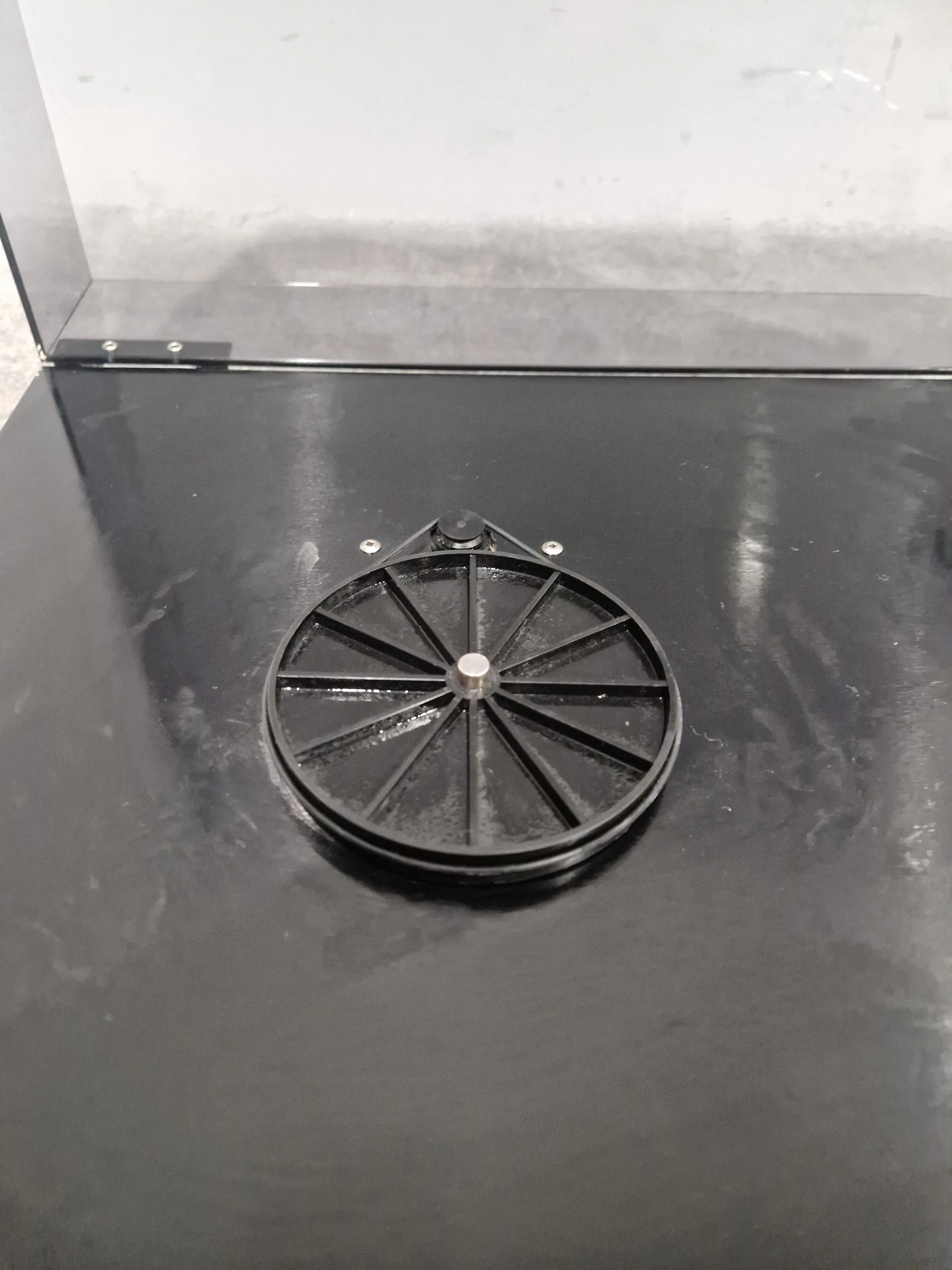Rega Planar 3 - Turntable - Black - Spares or Repair - Image 13