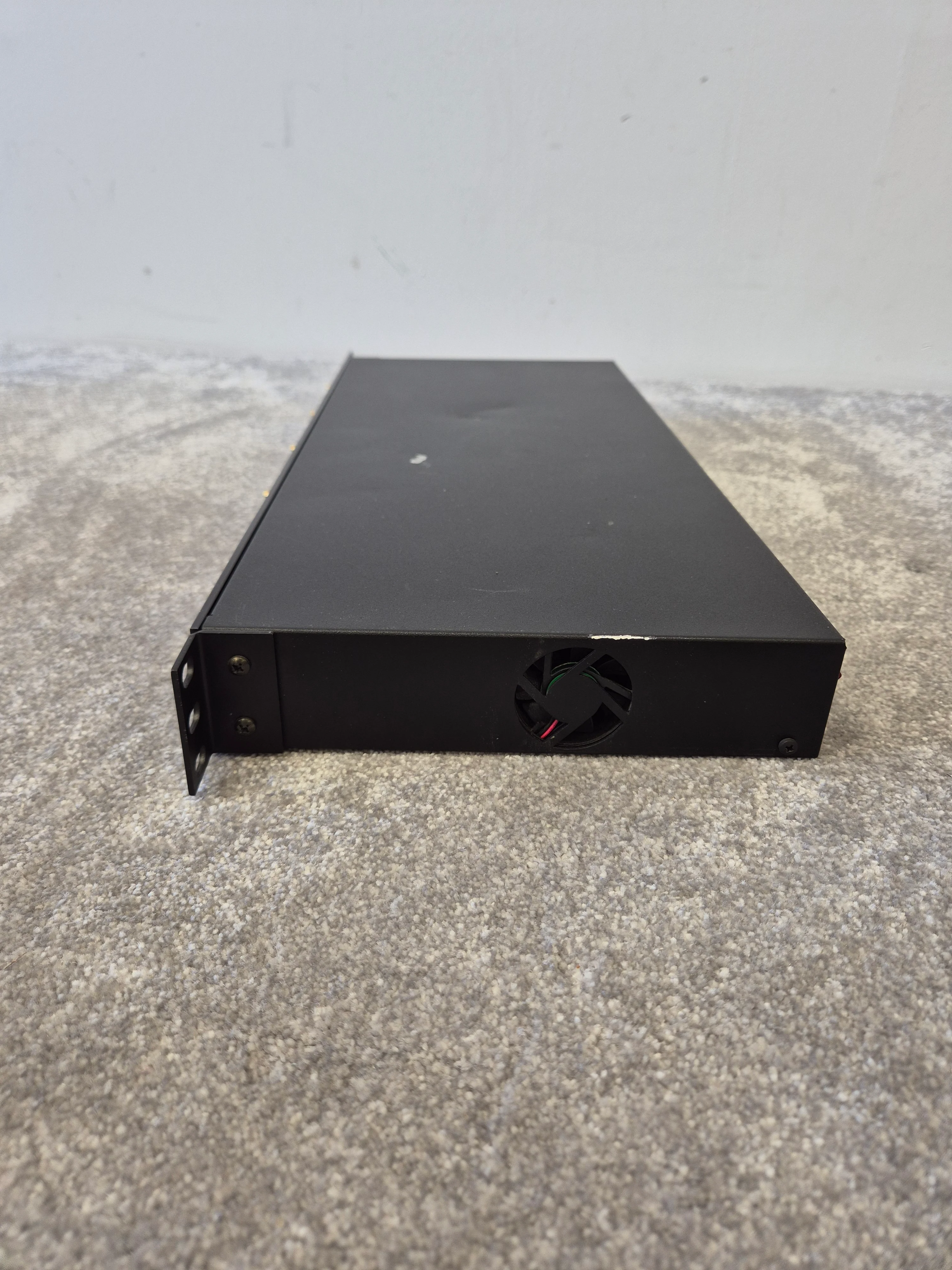 Revolabs Executive HD - Wireless Microphone System – Good - Image 5