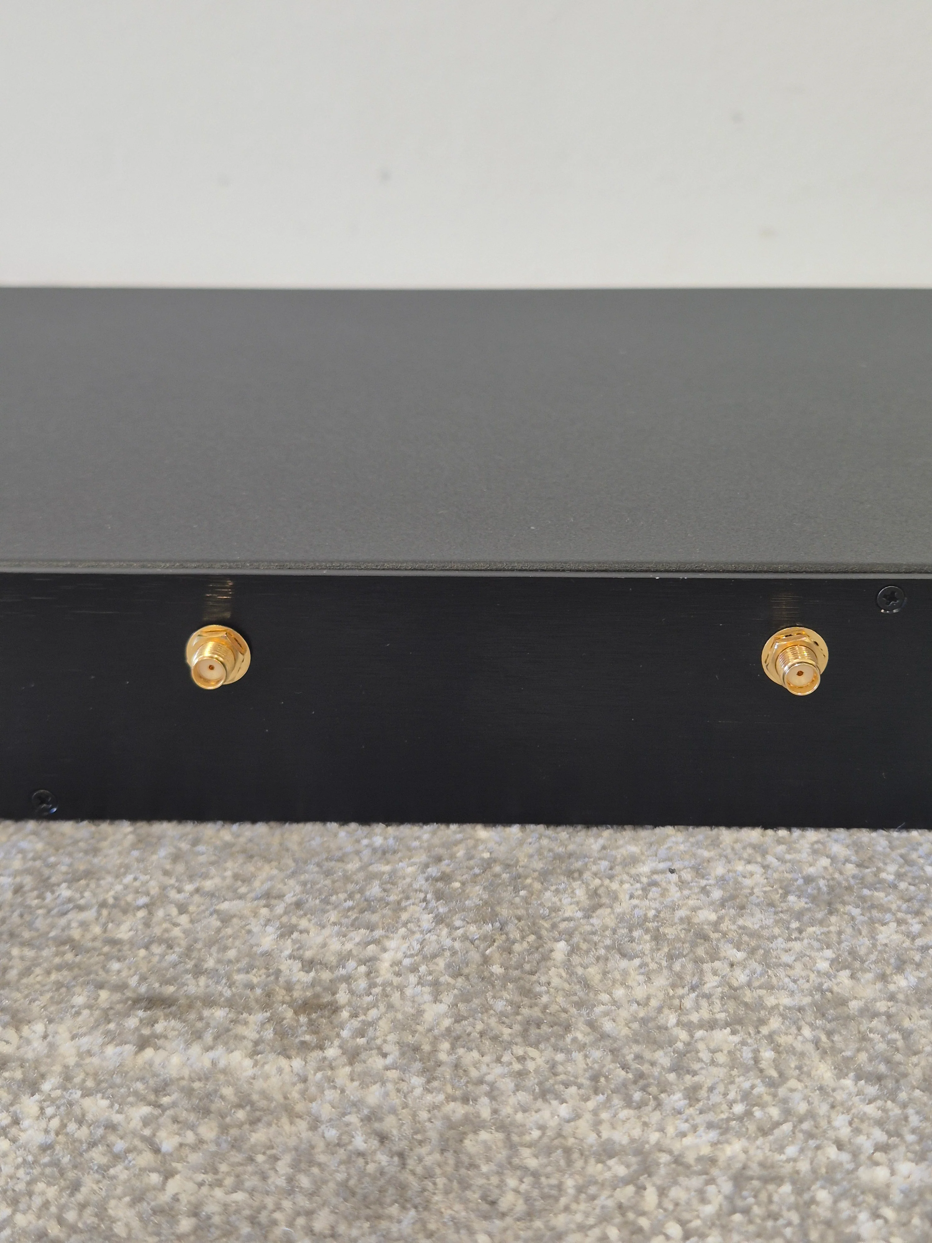 Revolabs HD Venue - Wireless Microphone System – Excellent - Image 10