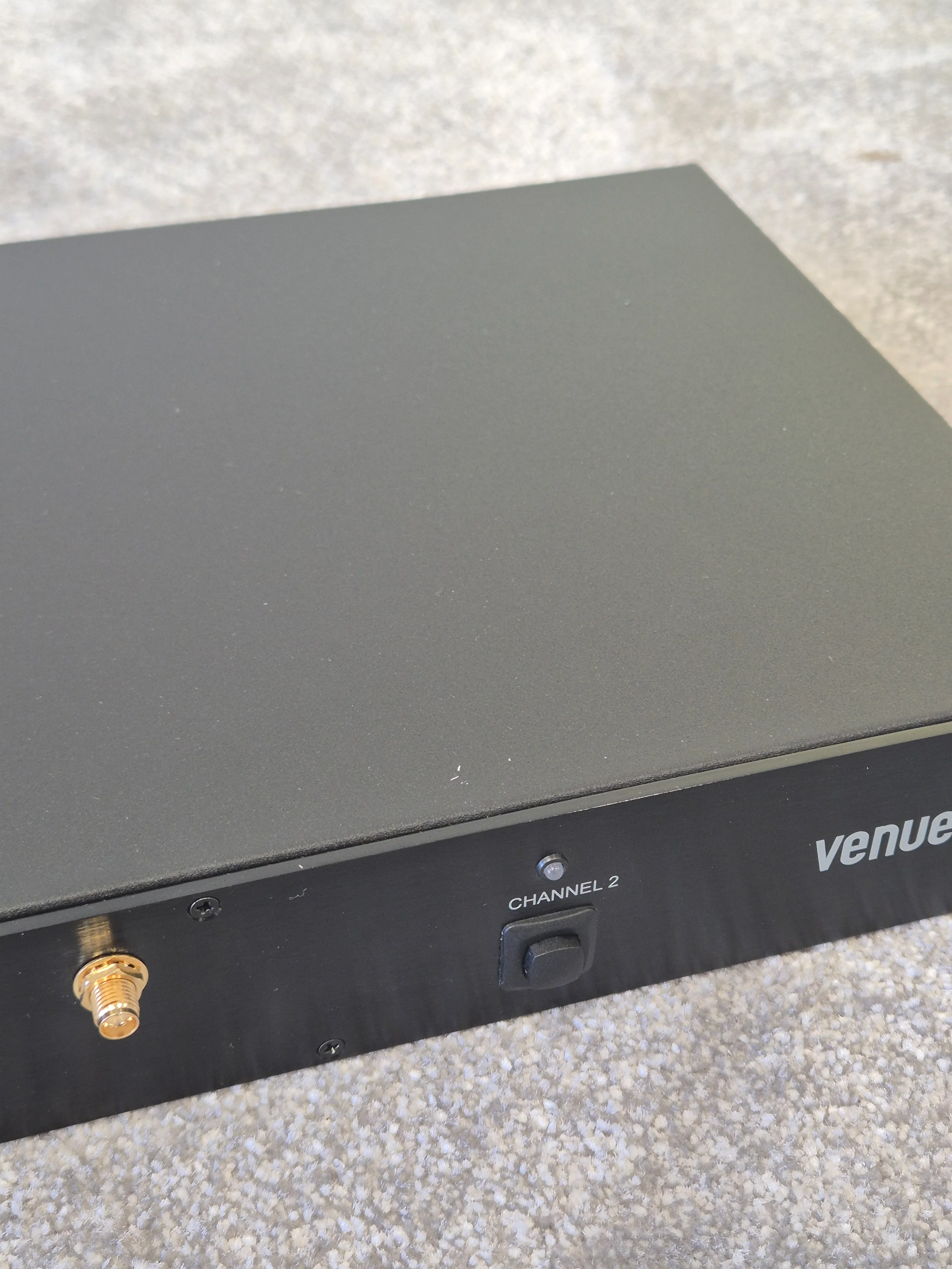 Revolabs HD Venue - Wireless Microphone System – Excellent - Image 7