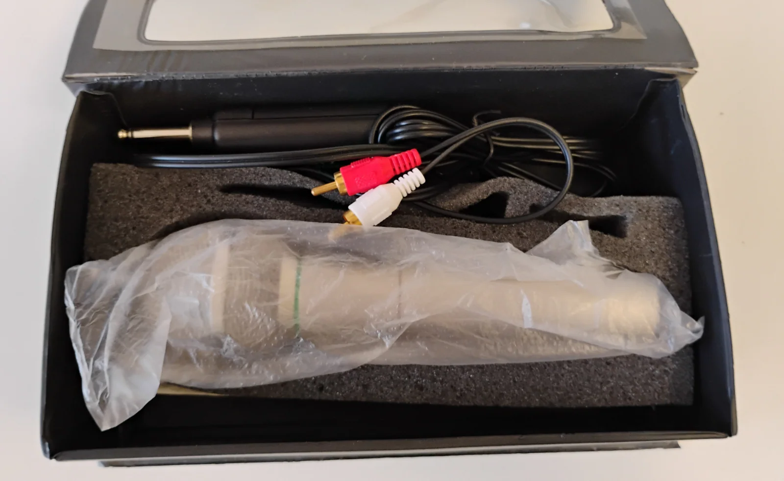 Rlaky AT-309 Wired / Wireless Microphone + Wireless Receiver w/ Original Box - Image 6