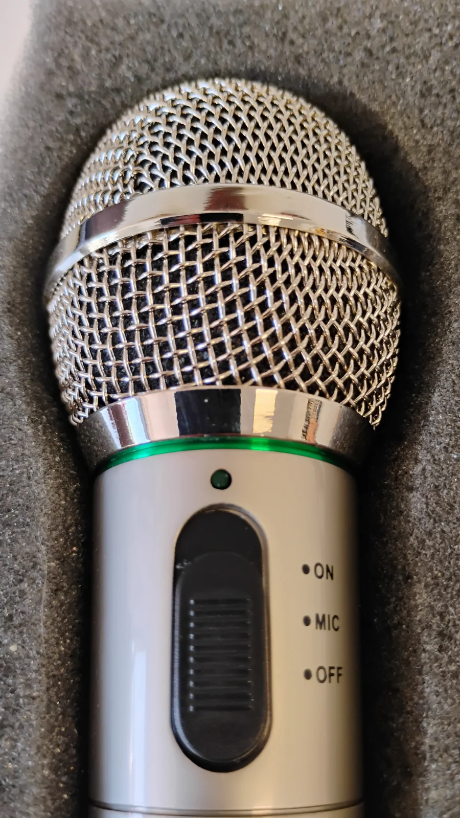 Rlaky AT-309 Wired / Wireless Microphone + Wireless Receiver w/ Original Box - Image 9