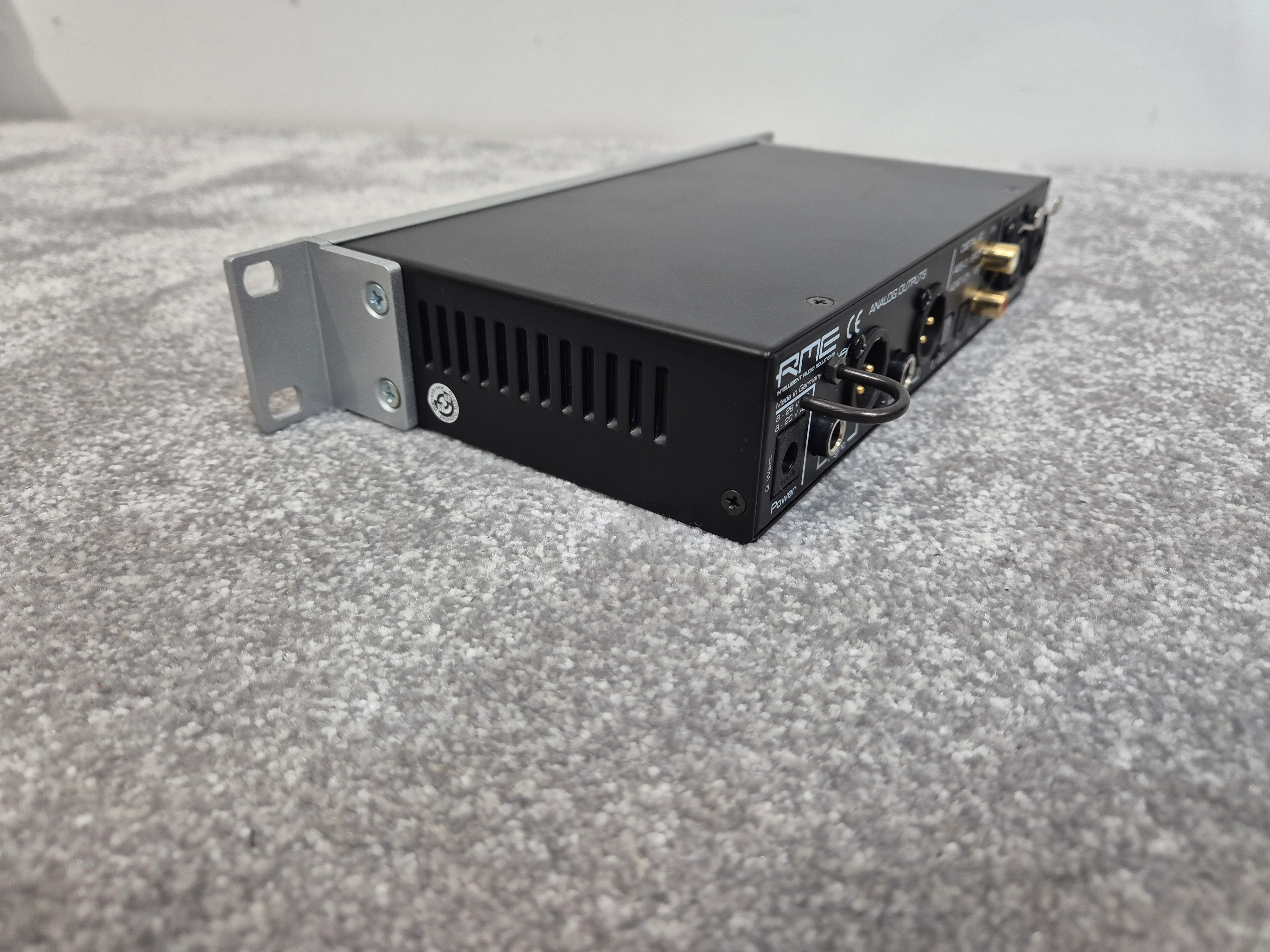 RME ADI-2 AD/DA Converter - Compact and Highly Flexible 2-Channel Converter w/ Original Box - Image 4