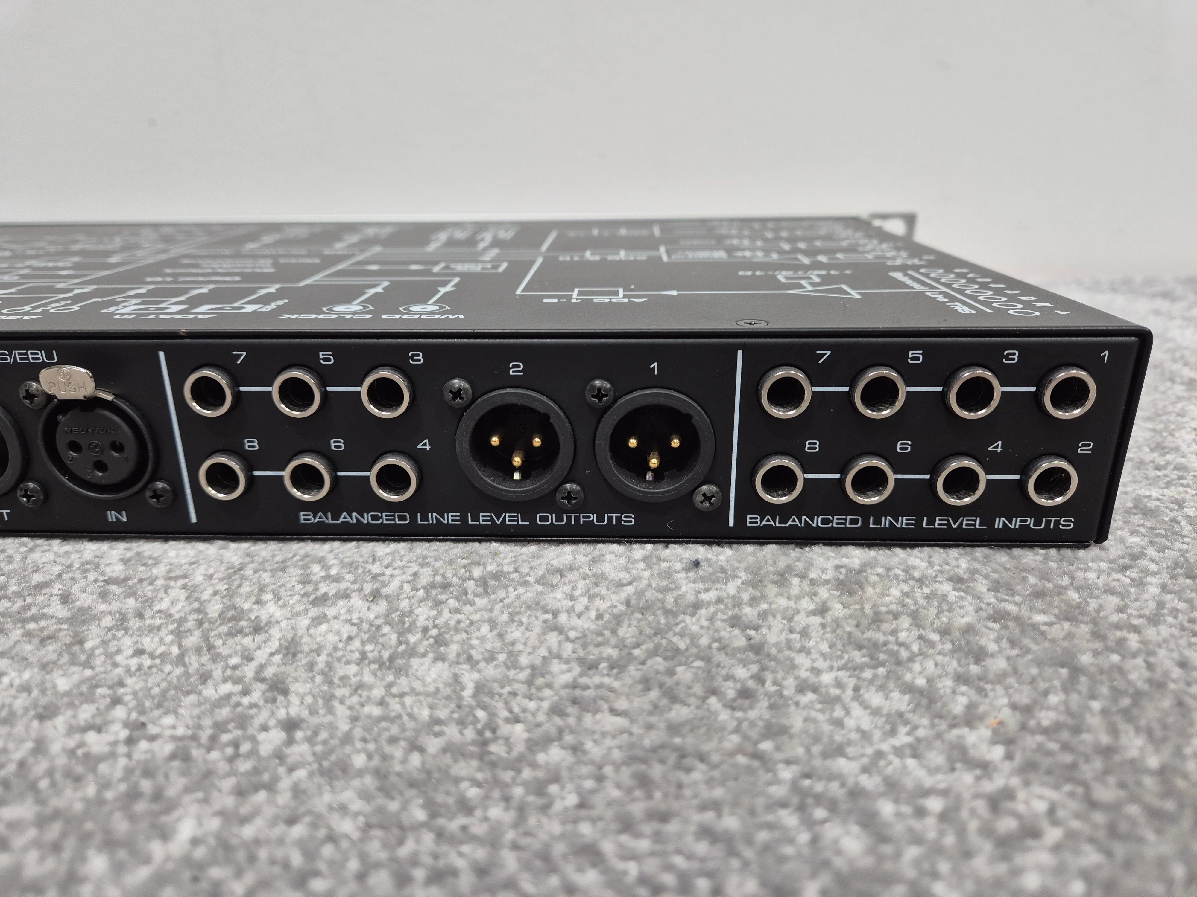 RME Fireface UFX - High-Quality Audio Interface - Image 8