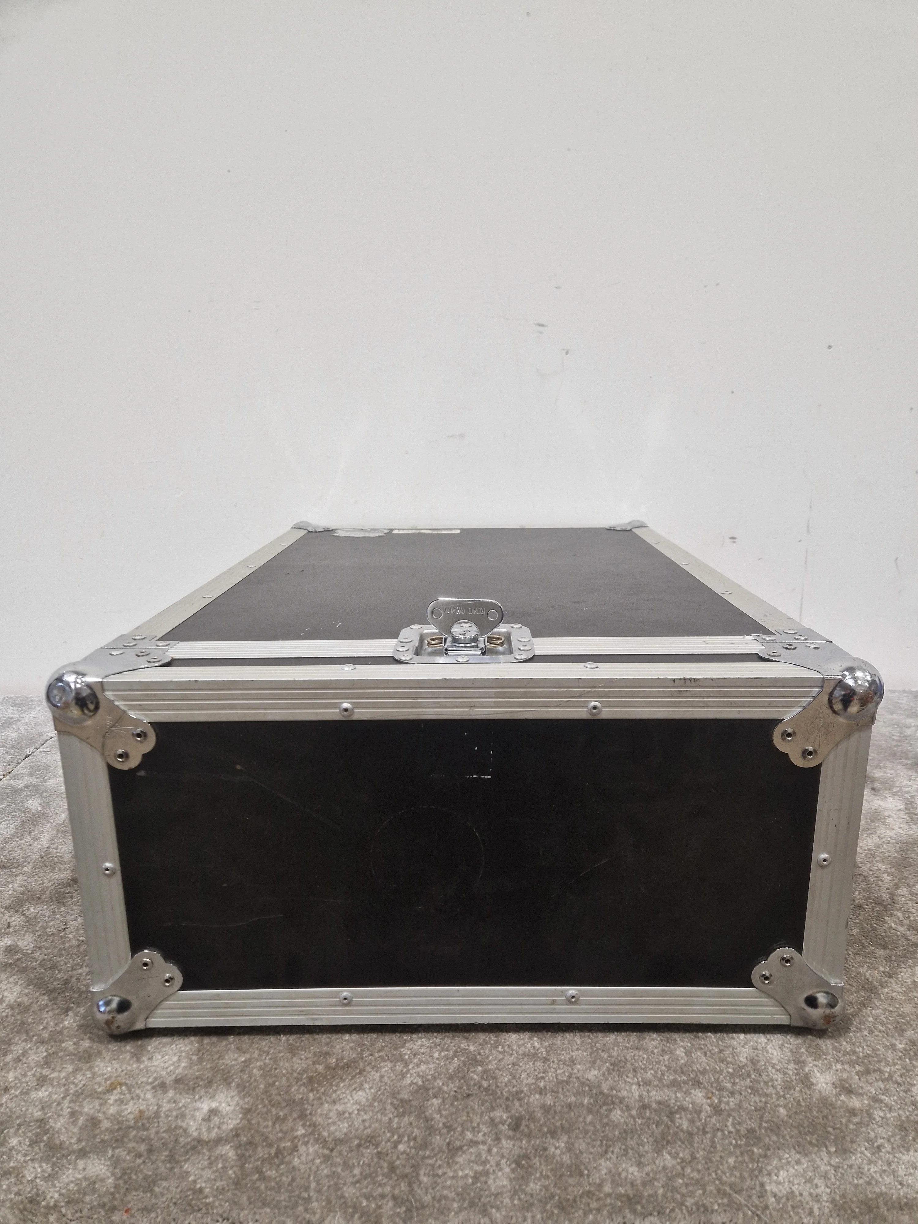 Road Ready Flight Case - Durable Road Protection - Very Good - Image 13