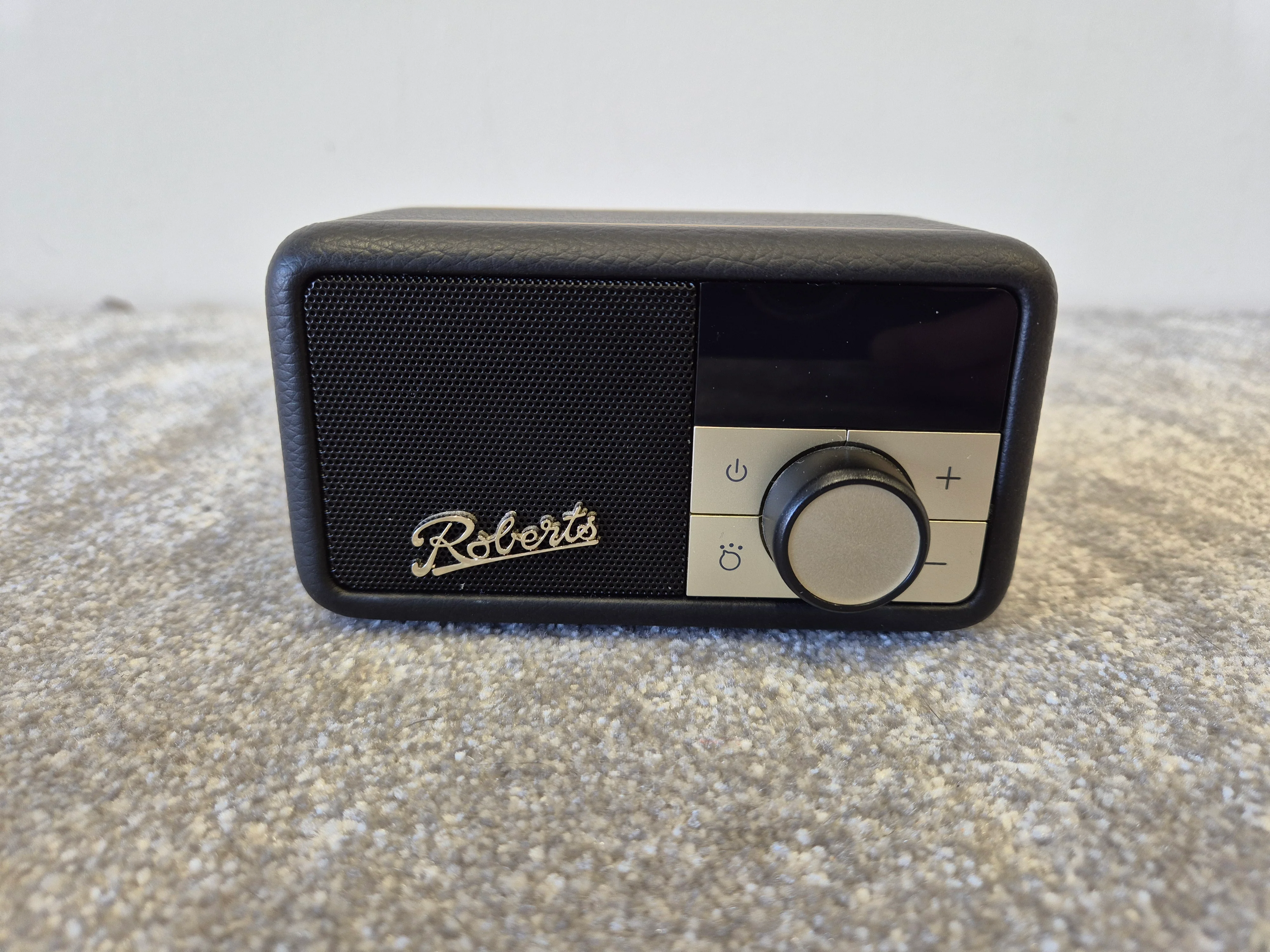 Roberts Revival Petite DAB Radio - Compact and Portable Digital Radio w/ Original Box - Image 3
