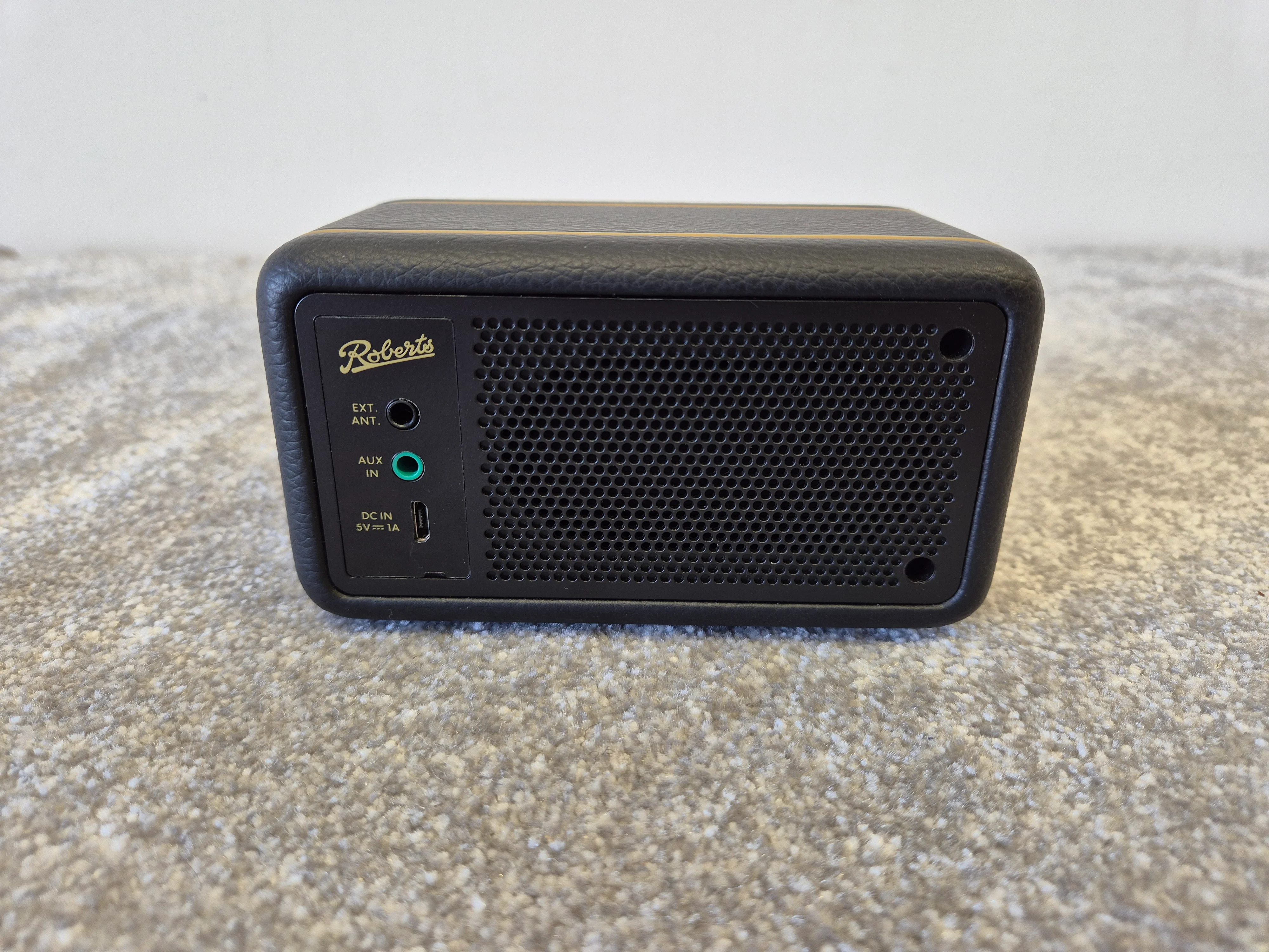 Roberts Revival Petite DAB Radio - Compact and Portable Digital Radio w/ Original Box - Image 5