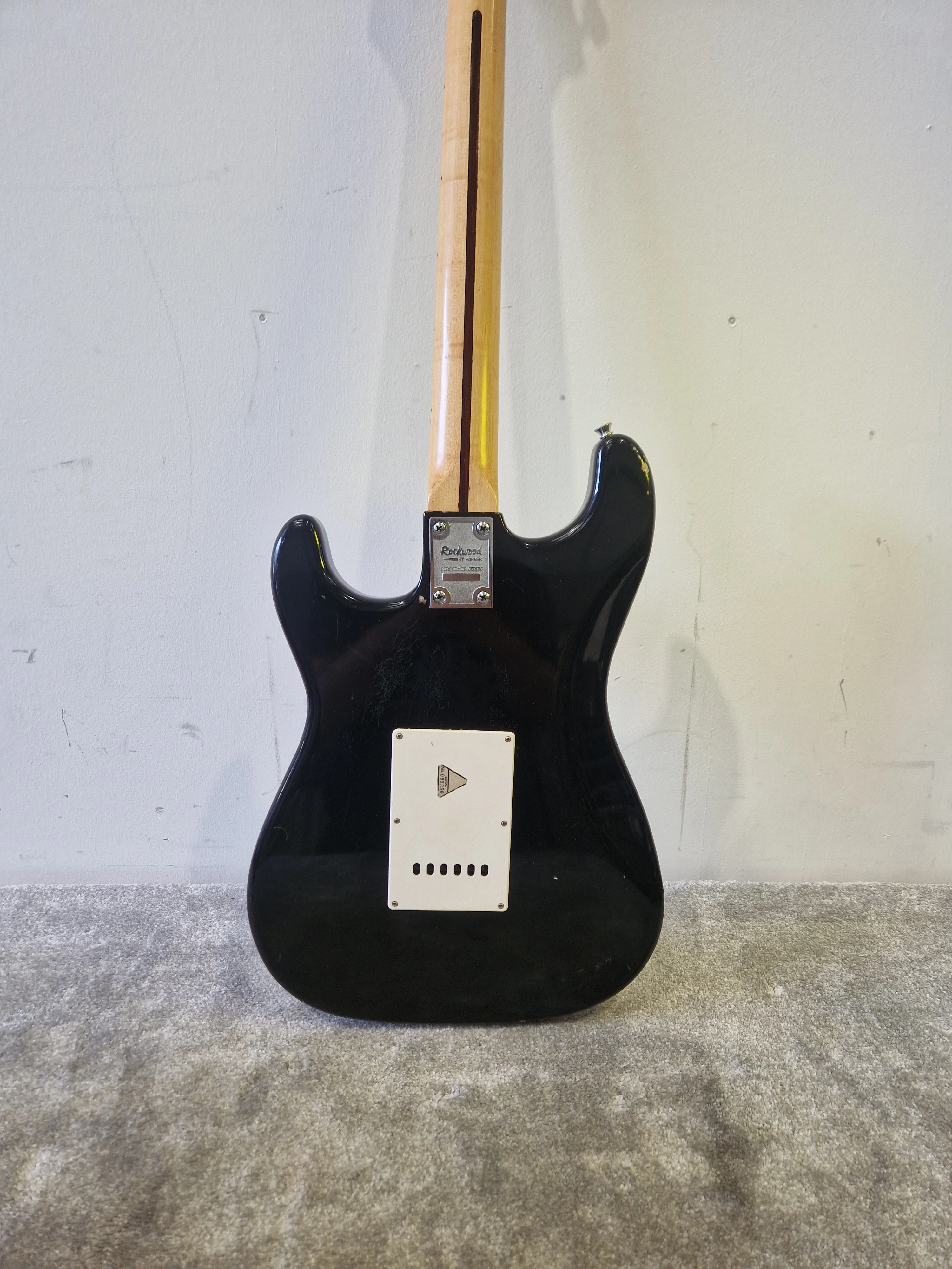 Rockwood by Hohner LX90L - Solid Body Electric Guitar, Ernie Ball Strings - Fair - Image 13