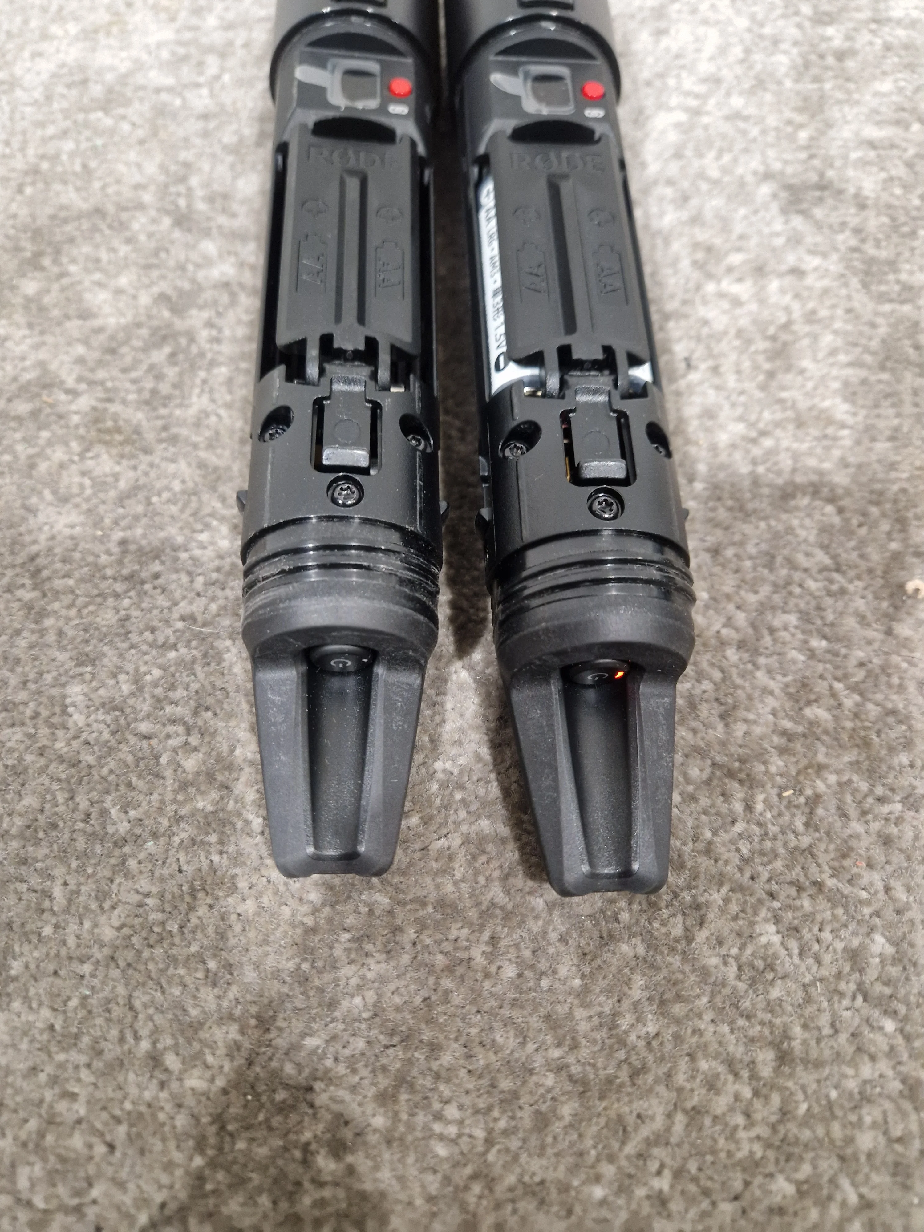Rode Link TX-M2 Microphone Pair - Wireless Digital System - Excellent w/ Battery Packs & Recharge Hub - Image 14