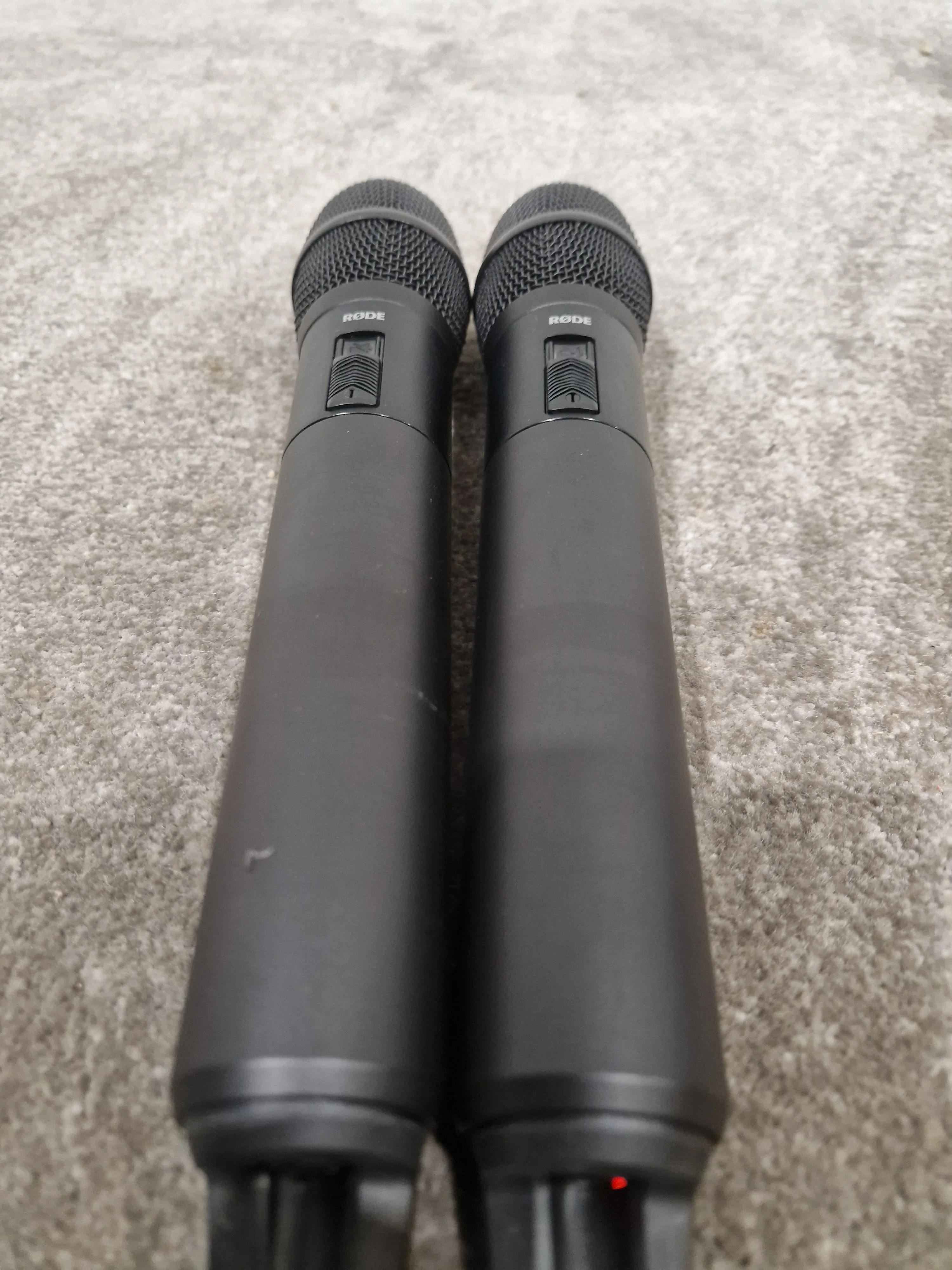 Rode Link TX-M2 Microphone Pair - Wireless Digital System - Excellent w/ Battery Packs & Recharge Hub - Image 4