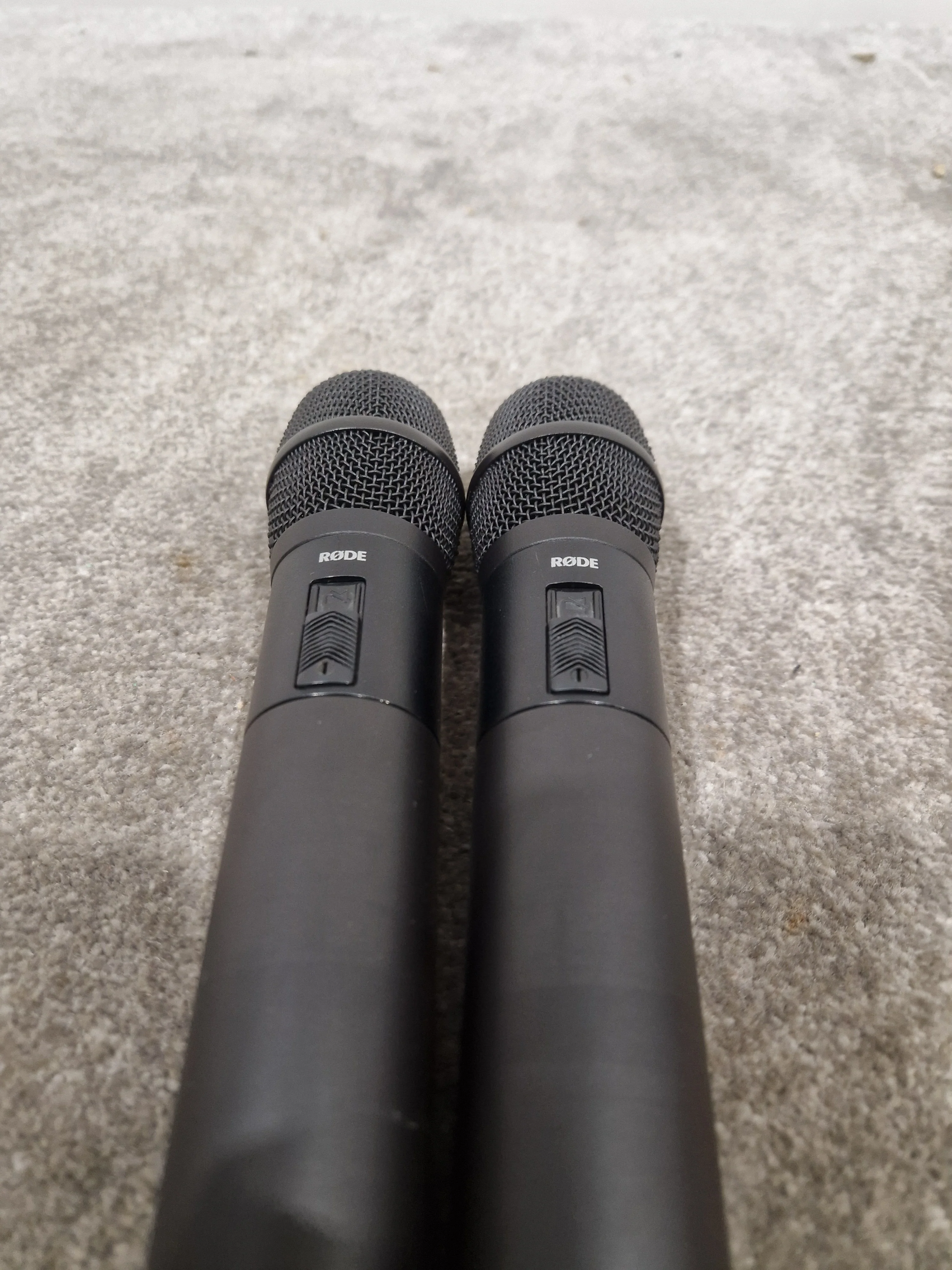 Rode Link TX-M2 Microphone Pair - Wireless Digital System - Excellent w/ Battery Packs & Recharge Hub - Image 9