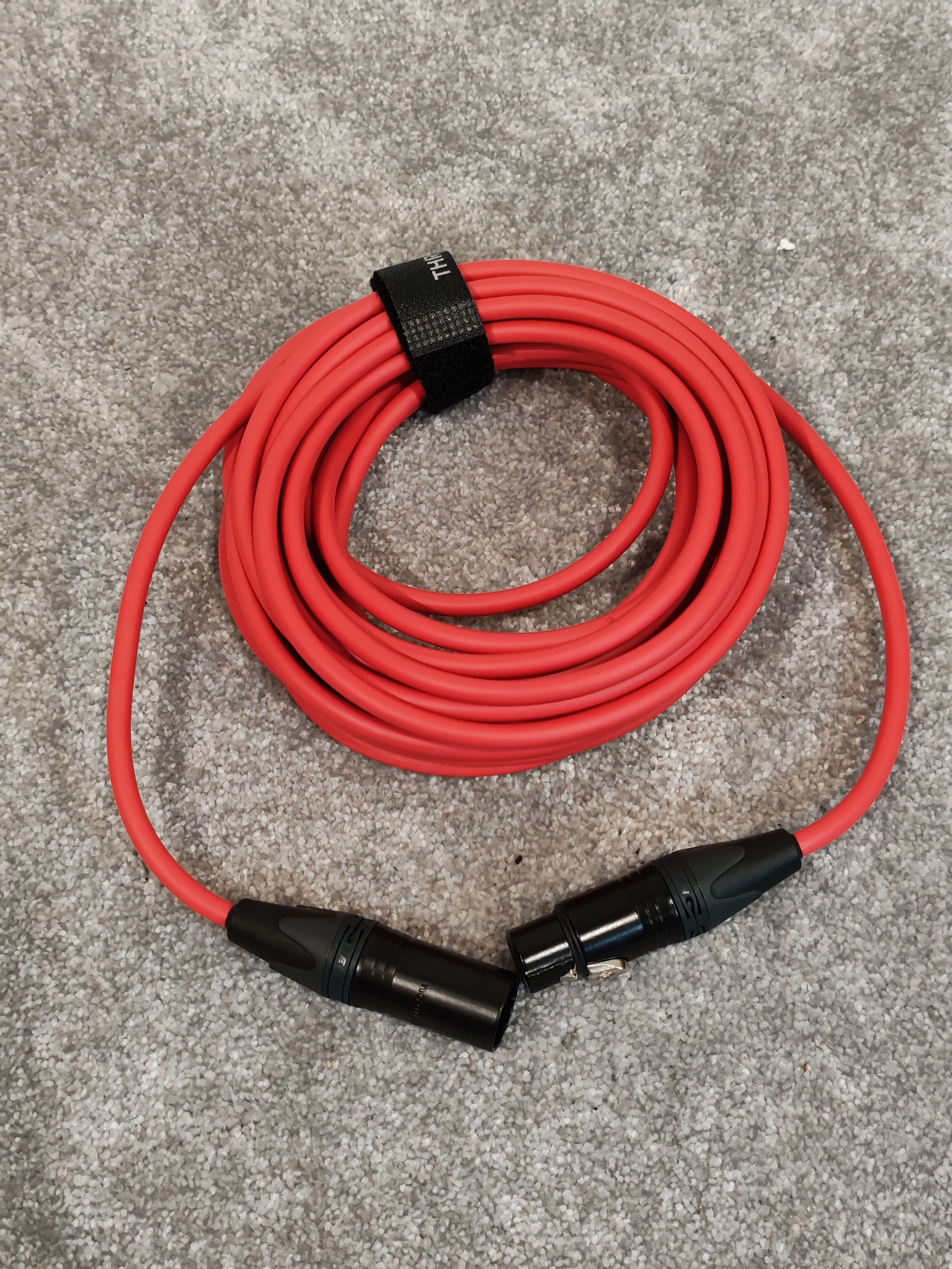 Rode NT1 5th Generation Condenser Microphone w/ Shock Mount, Pop Filter, XLR Cable - Image 10