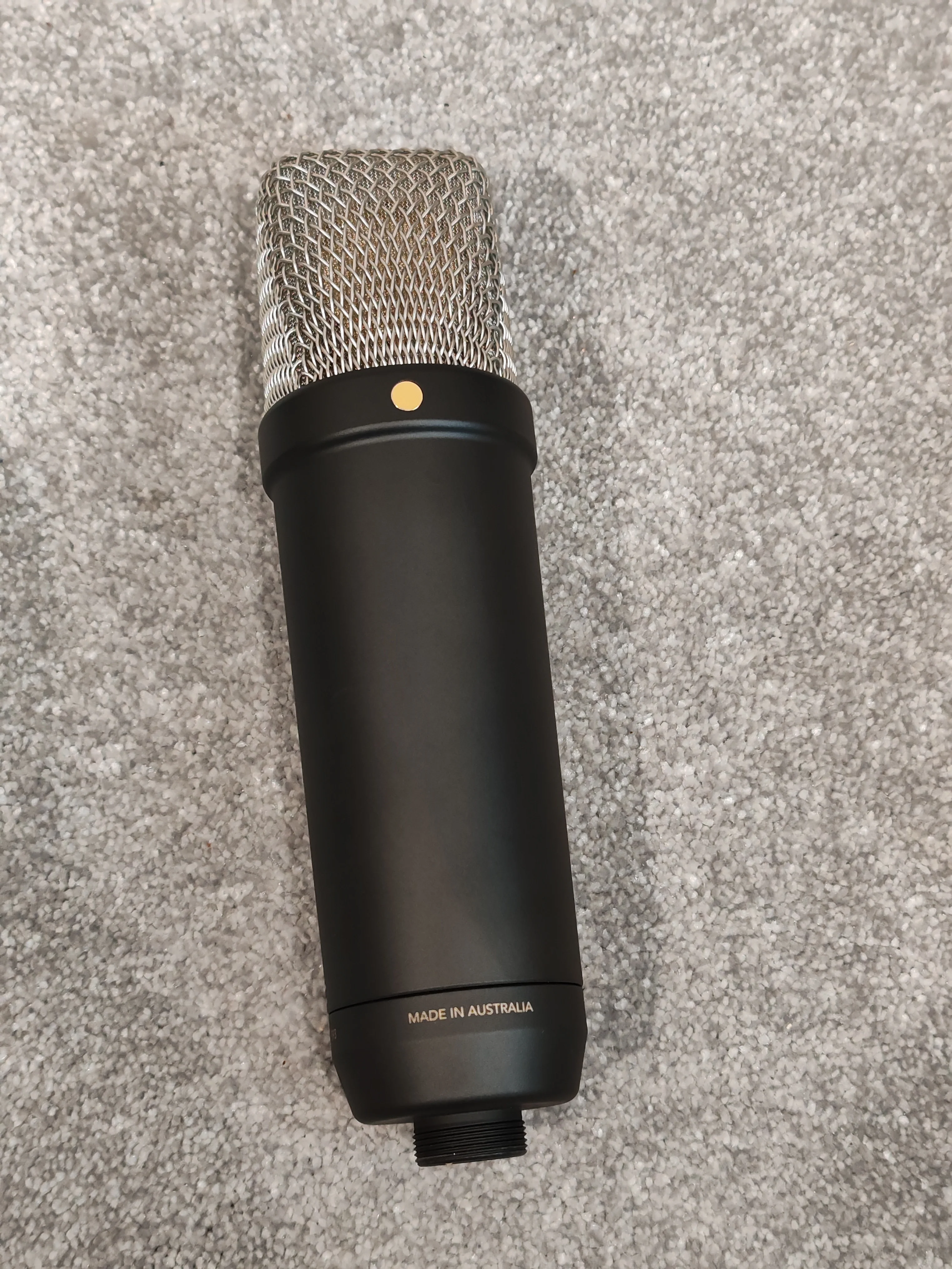 Rode NT1 5th Generation Condenser Microphone w/ Shock Mount, Pop Filter, XLR Cable - Image 5