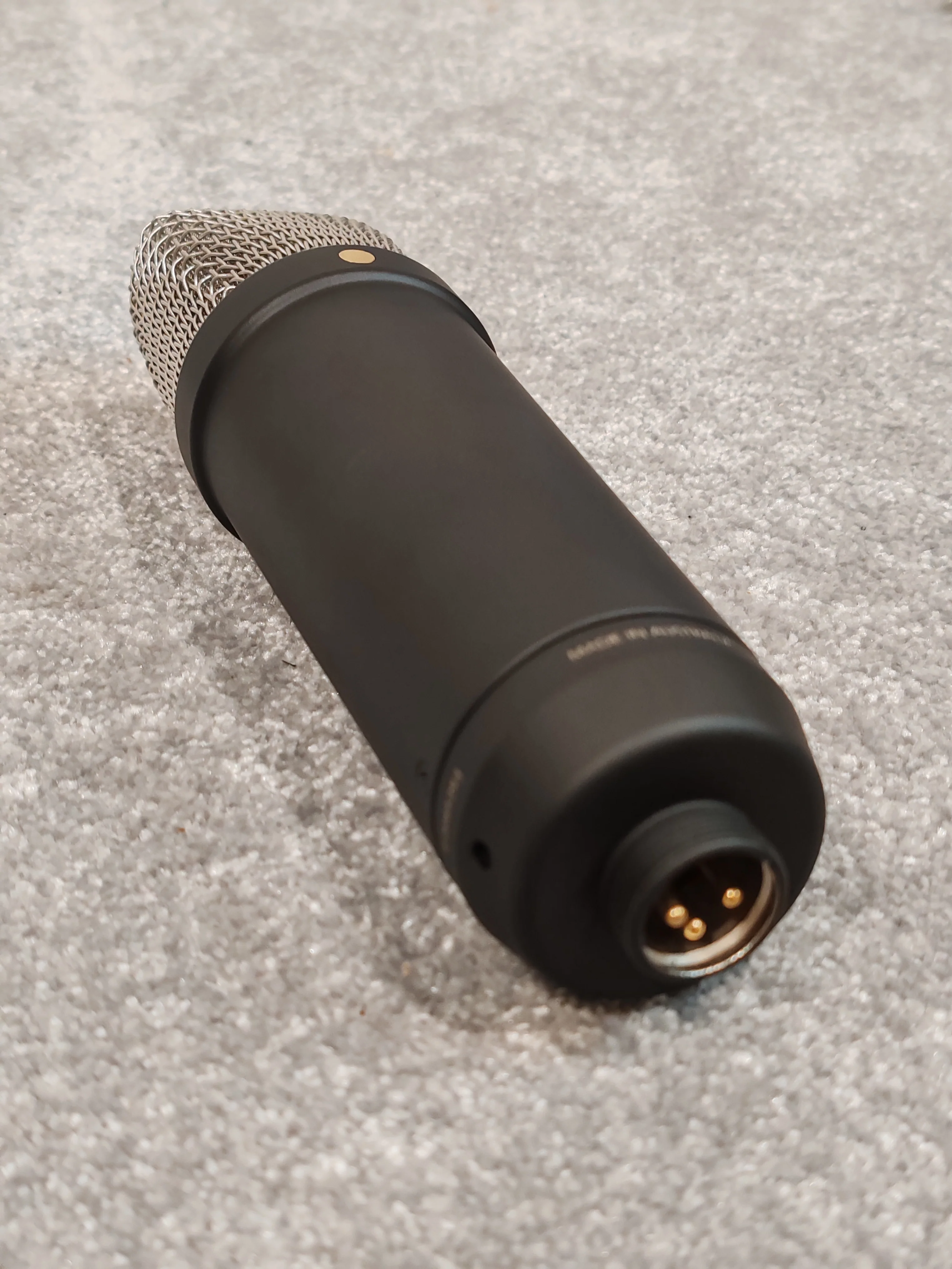 Rode NT1 5th Generation Condenser Microphone w/ Shock Mount, Pop Filter, XLR Cable - Image 7