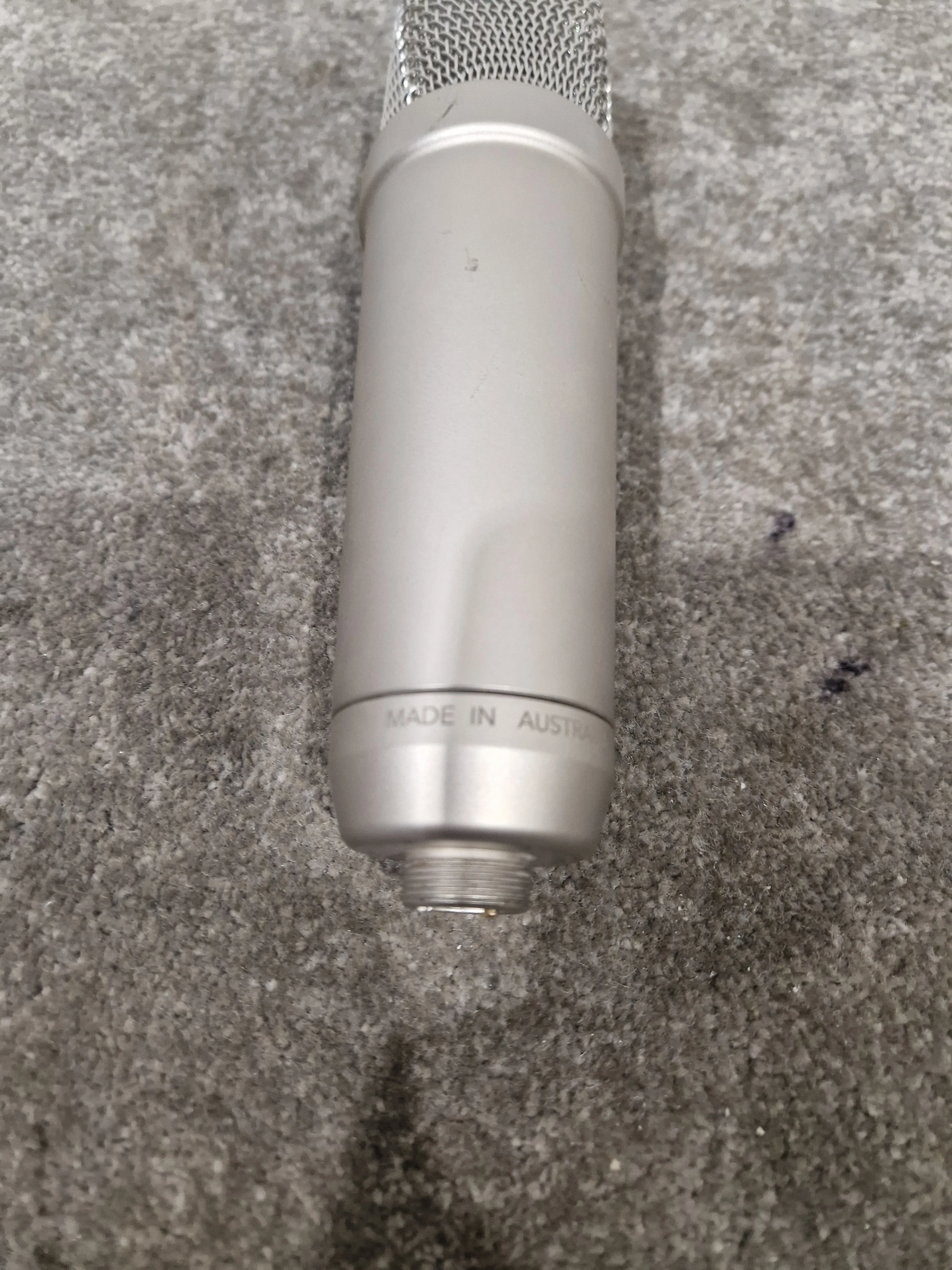 RØDE NT1-A - Large Diaphragm Condenser Microphone - Excellent - Image 10