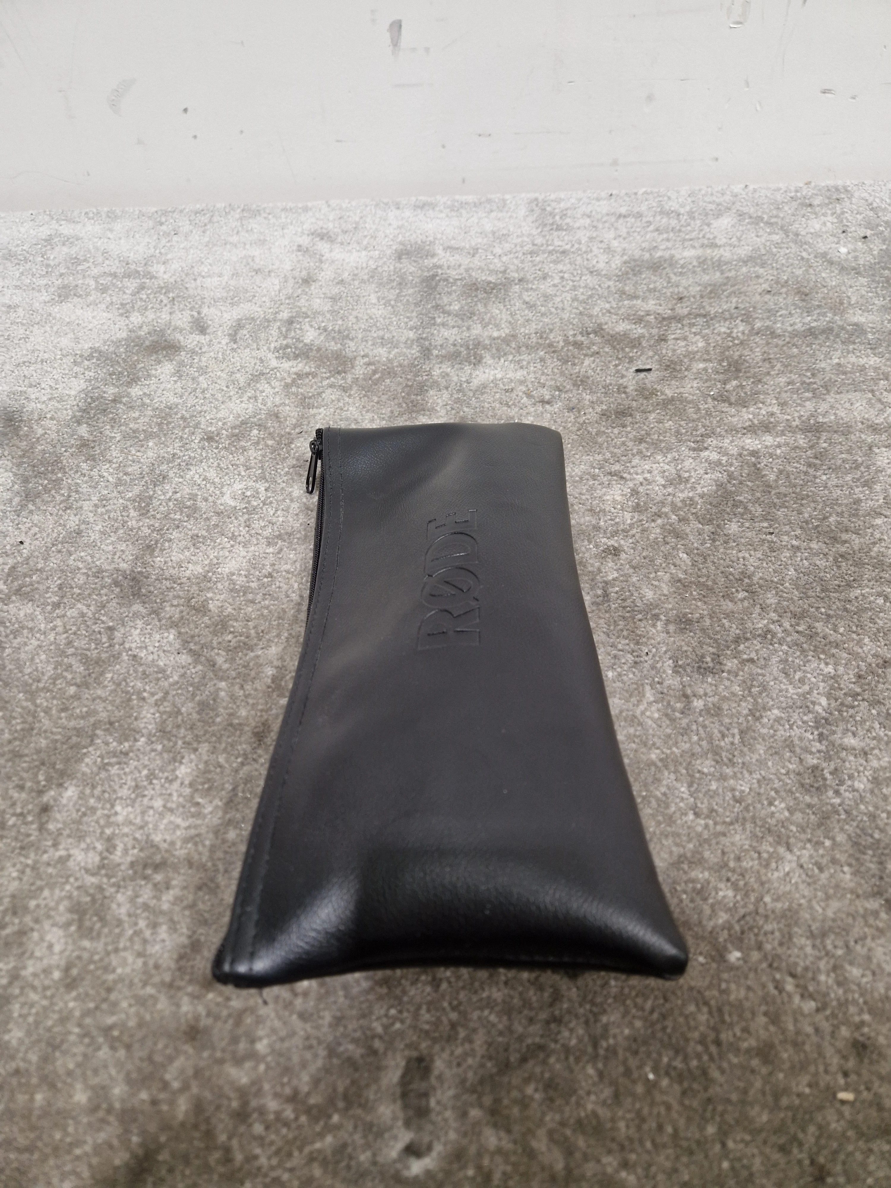 Rode NTG2 - Microphone – Shotgun Microphone - Excellent w/ Soft Case - Image 3