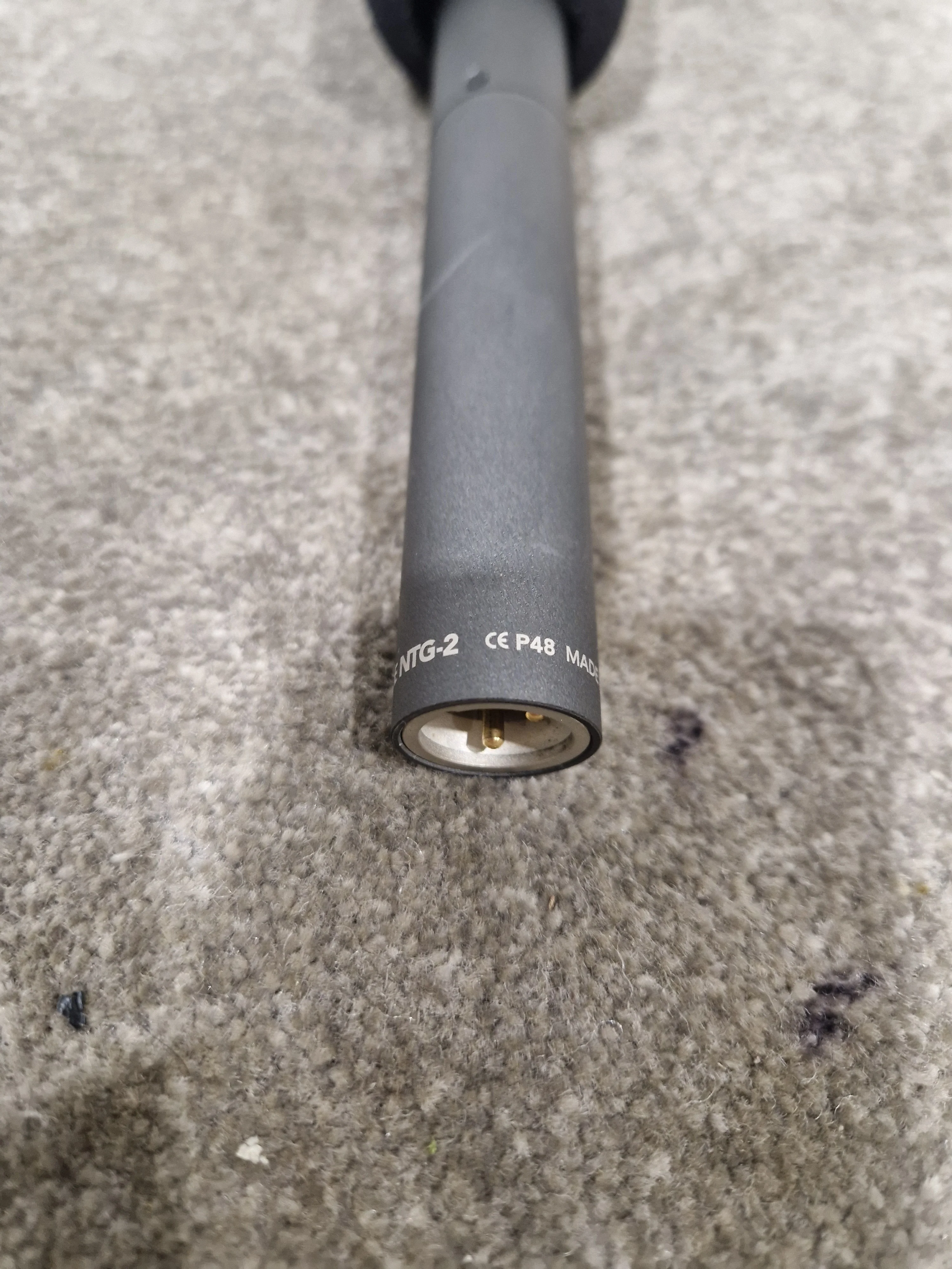 RØDE NTG2 - Shotgun Condenser Microphone - Excellent w/ Soft Case, Original Box & Manuals - Image 3