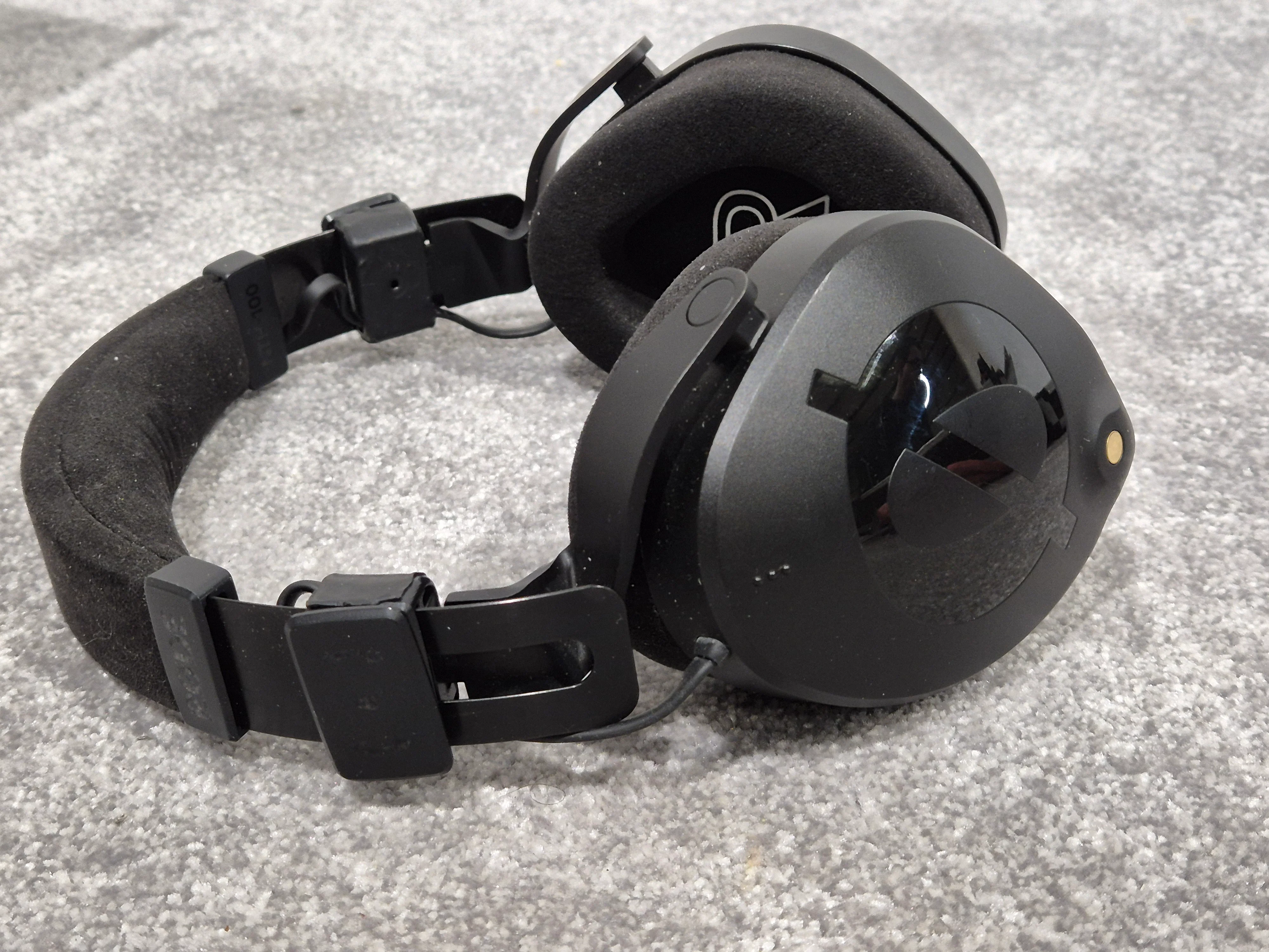 Rode NTH-100 - Professional Over-Ear Headphones w/ Original Box - Image 4