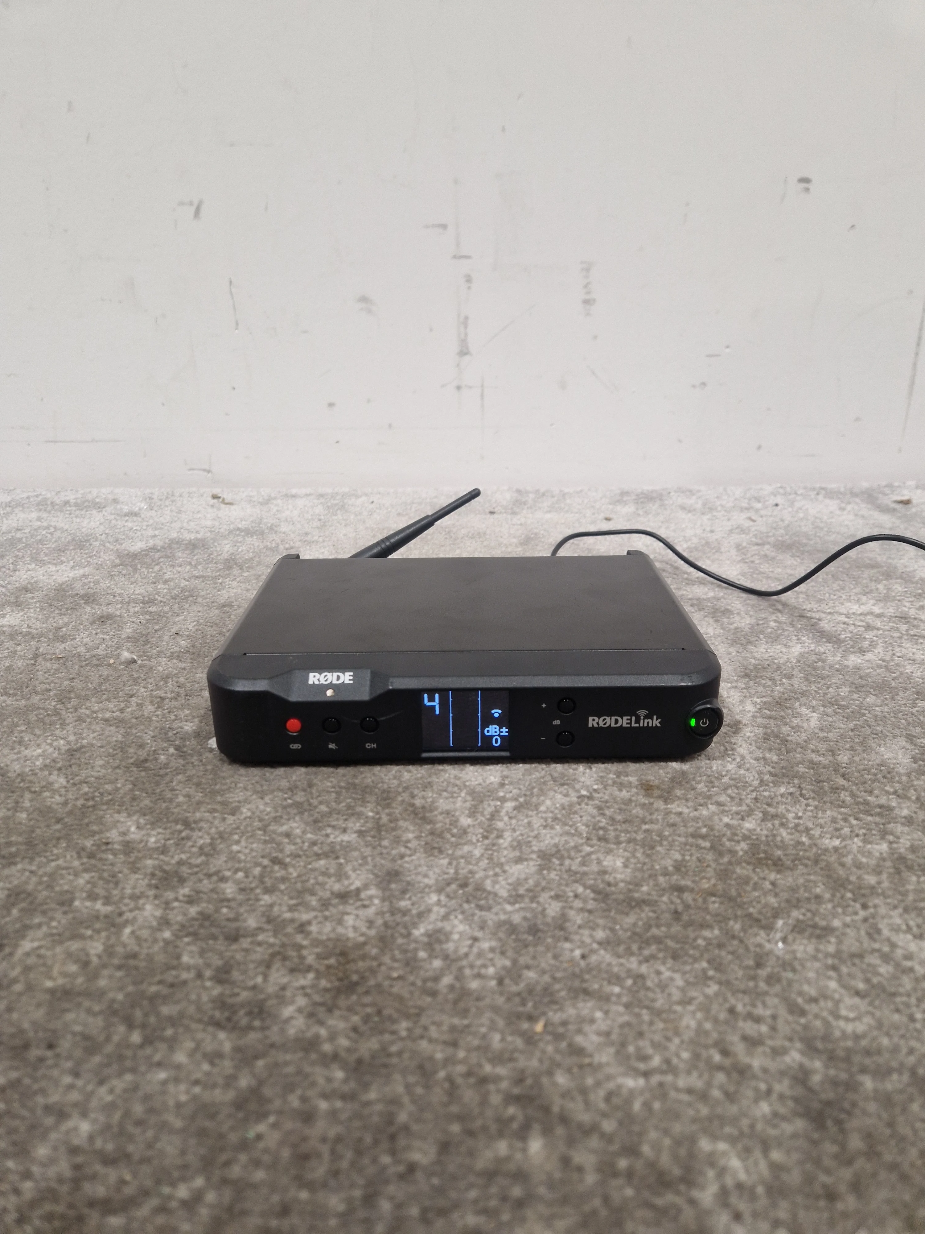Rodelink RX-DT Transmitter - Professional Audio Transmitter - Good w/ Power Supply - Image 15