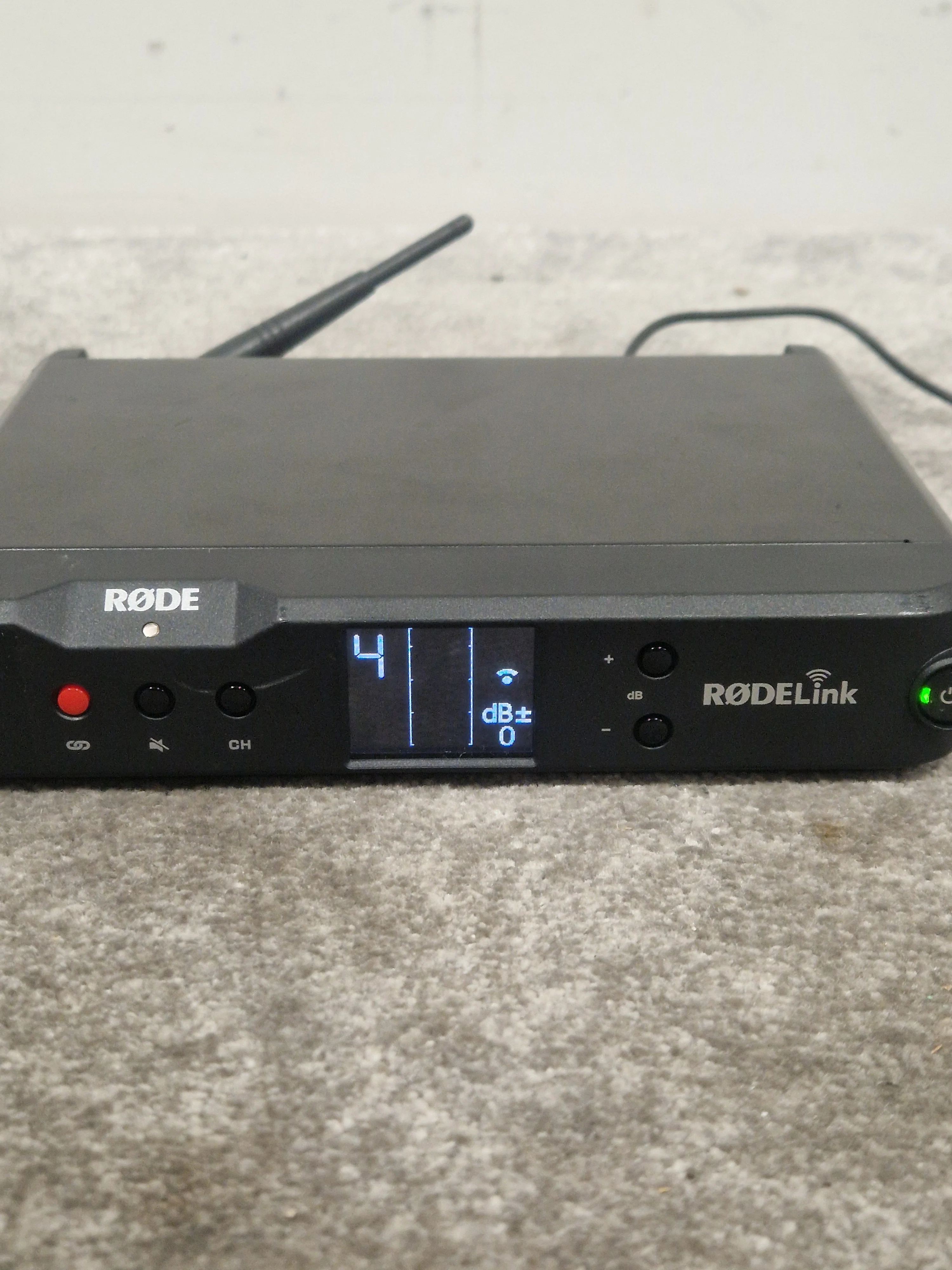Rodelink RX-DT Transmitter - Professional Audio Transmitter - Good w/ Power Supply - Image 16