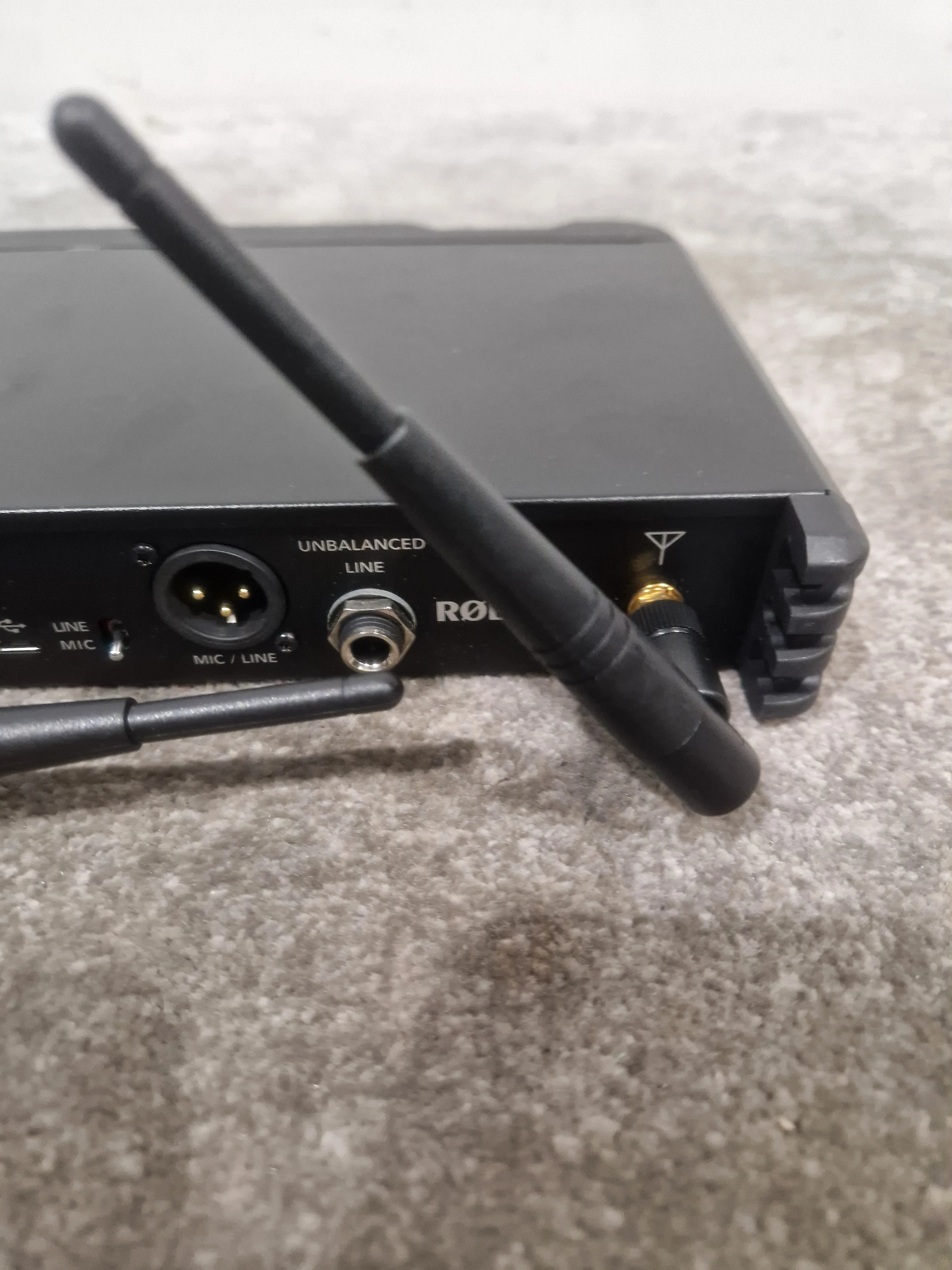 Rodelink RX-DT Transmitter - Wireless Audio System - Excellent w/ Power Supply & Antennae - Image 12