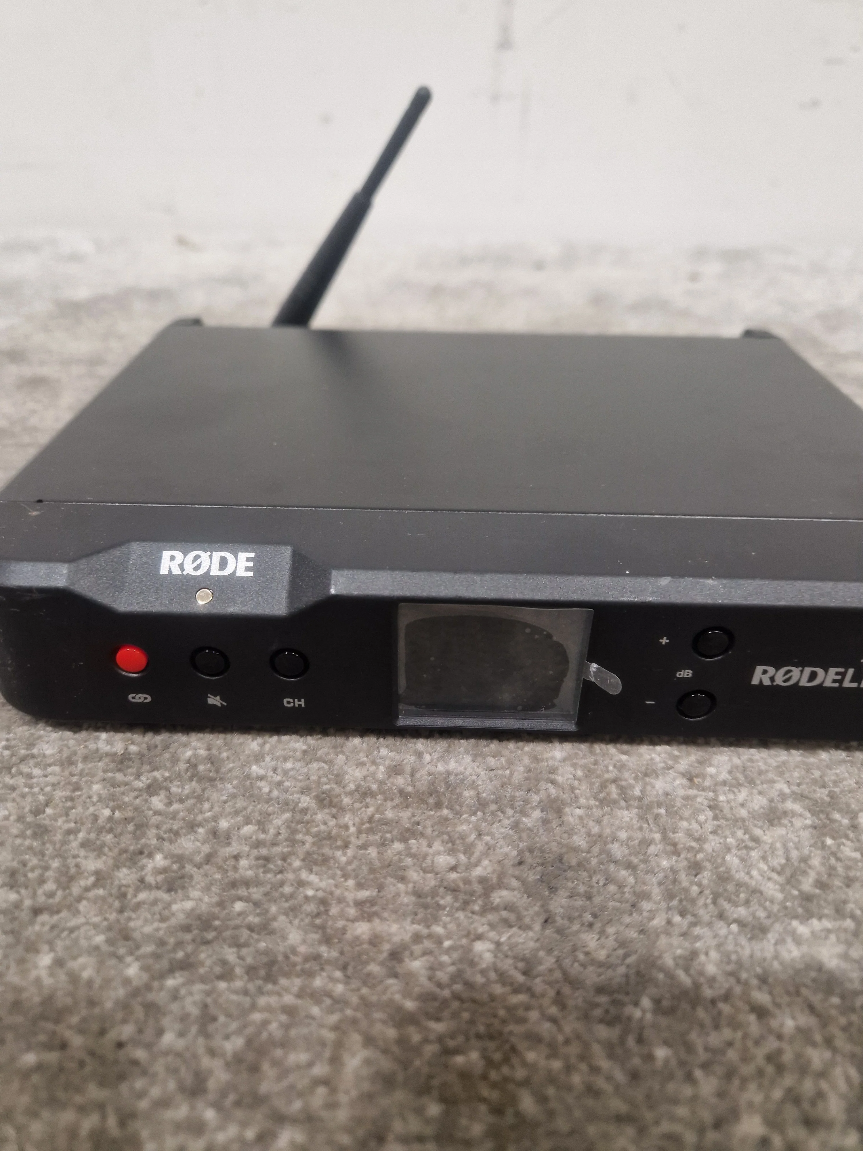 Rodelink RX-DT Transmitter - Wireless Audio System - Excellent w/ Power Supply & Antennae - Image 9