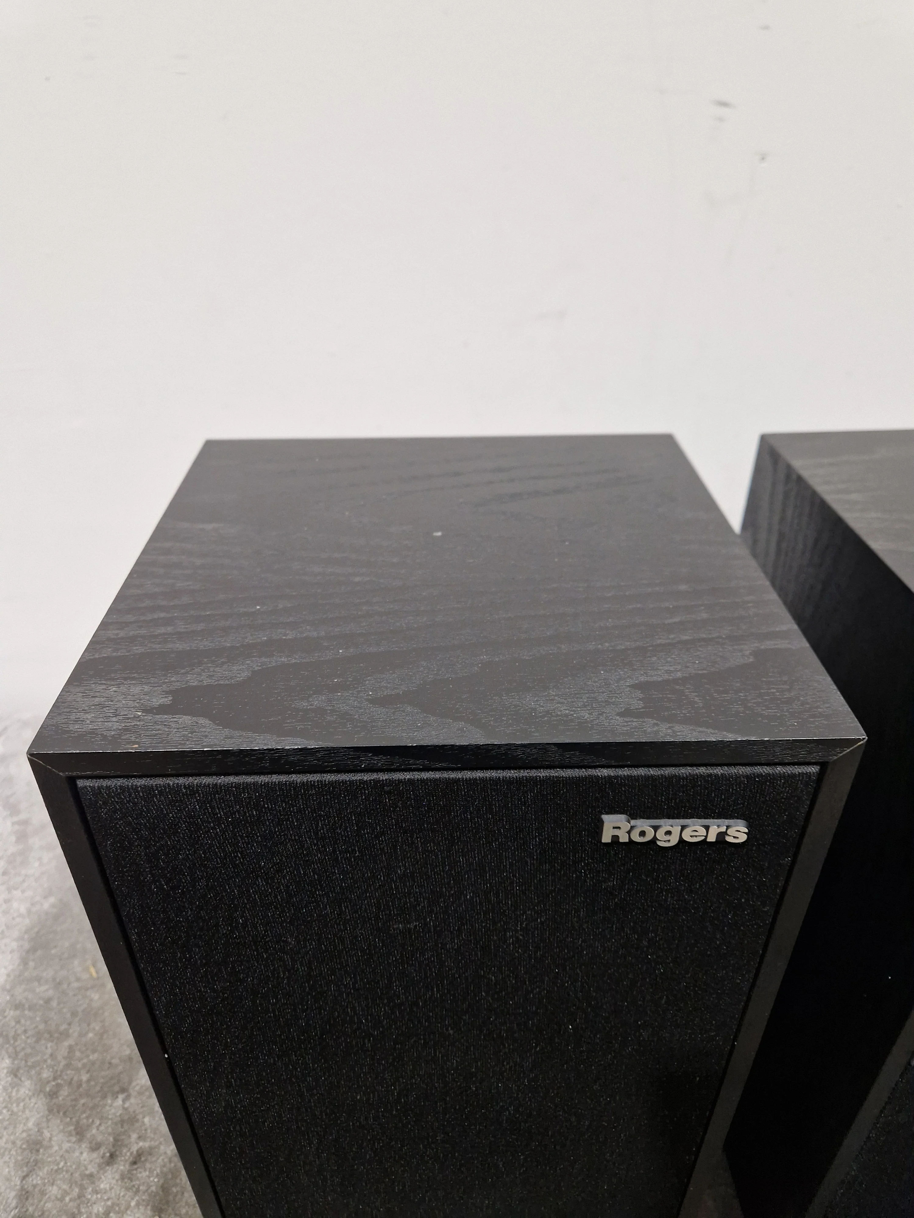 Rogers LS-4A - Pair OF HI-FI Speakers - Bookshelf Design - Excellent - Image 4