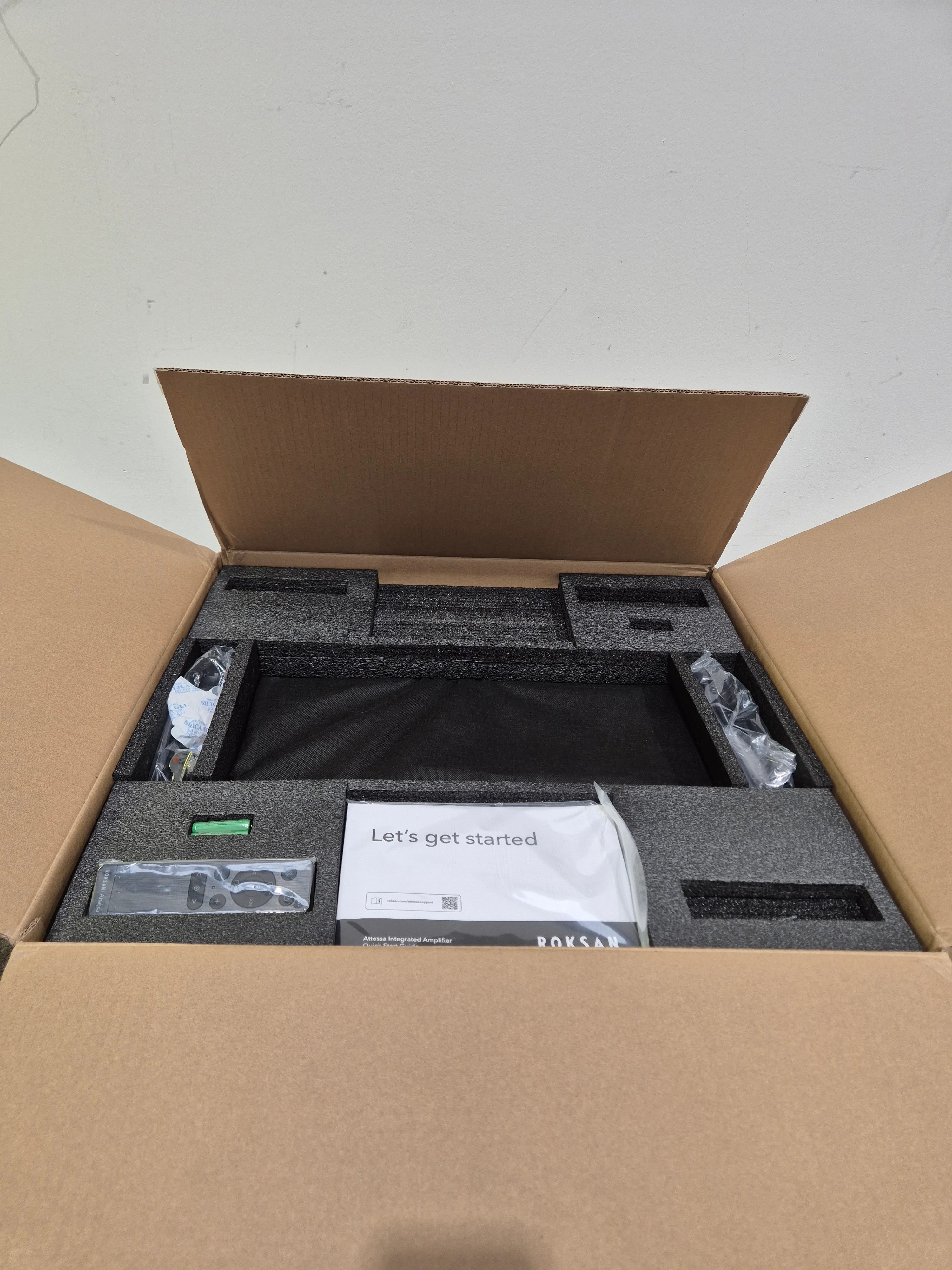 Roksan Attessa Integrated Amplifier - 100W per Channel, Phono Stage - New Open Box - Image 5