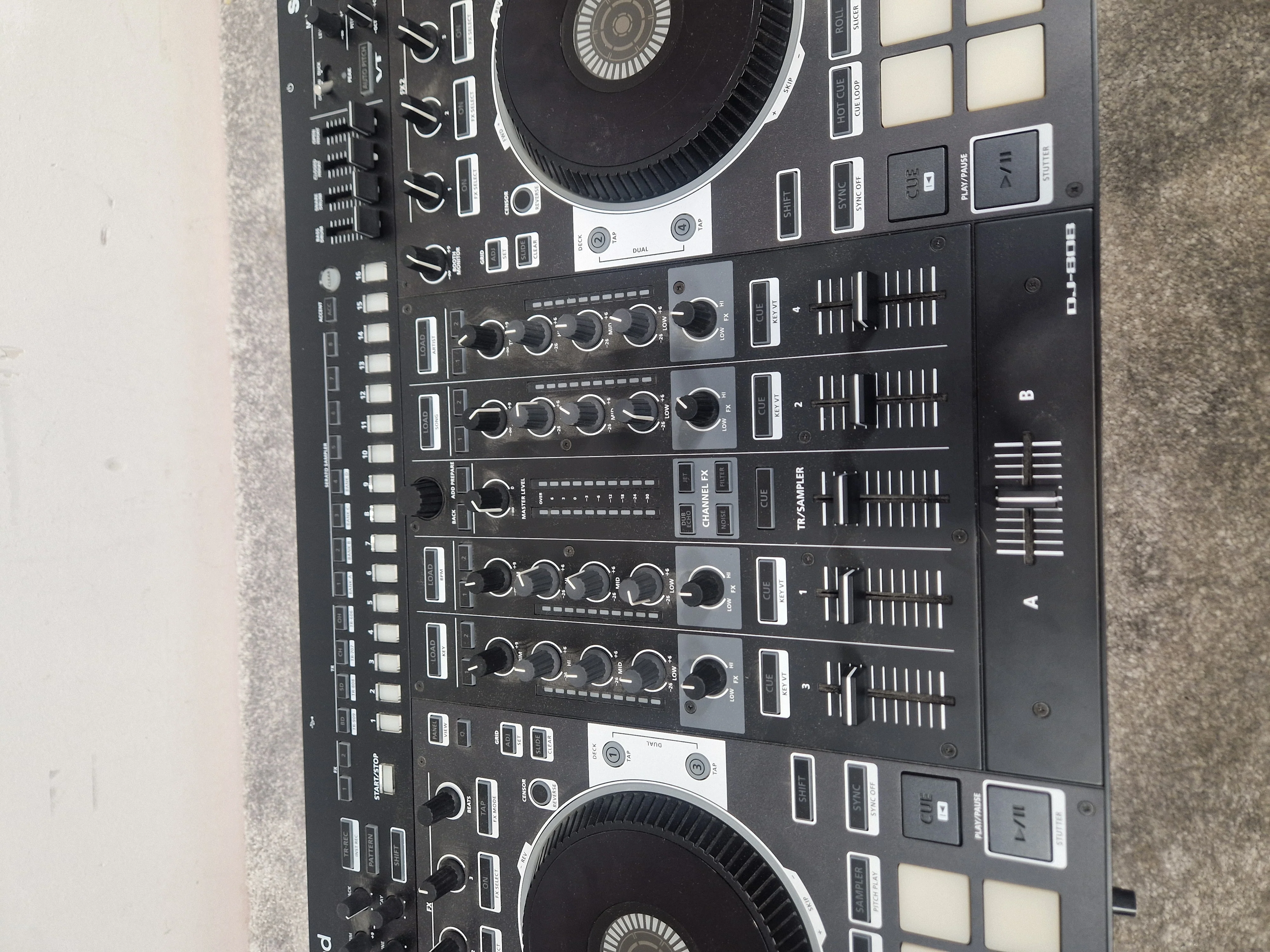 Roland 808 DJ - Iconic Drum Machine, Versatile Sequencer - Open Box New w/ Power Supply & Manuals - Image 9