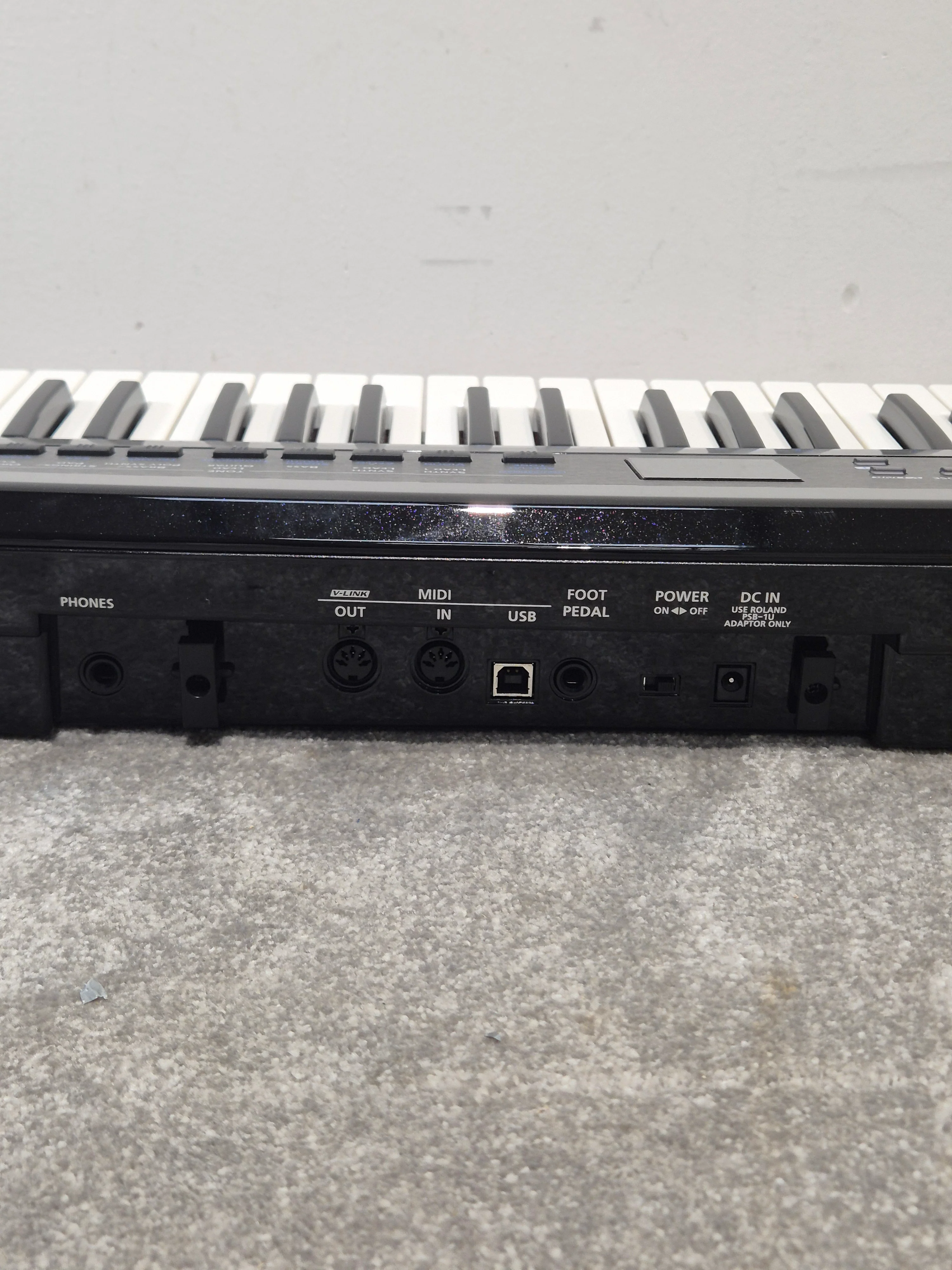 Roland AX-Synth - 49 Keys Keytar - Excellent w/ Original Box - Image 11