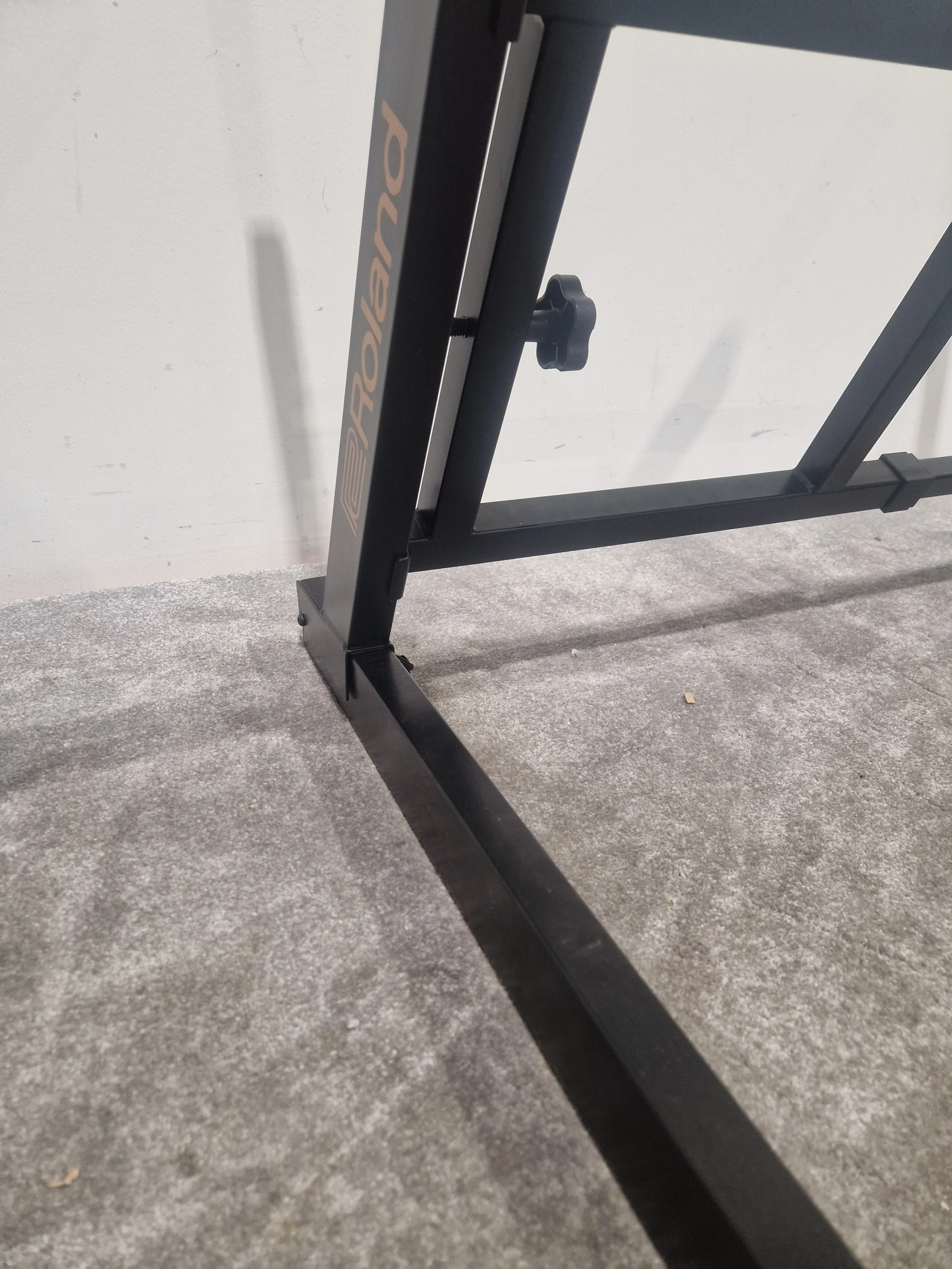 Roland Black Keyboard Stand Keyboard Stand - Sturdy Design - Excellent - Image 10