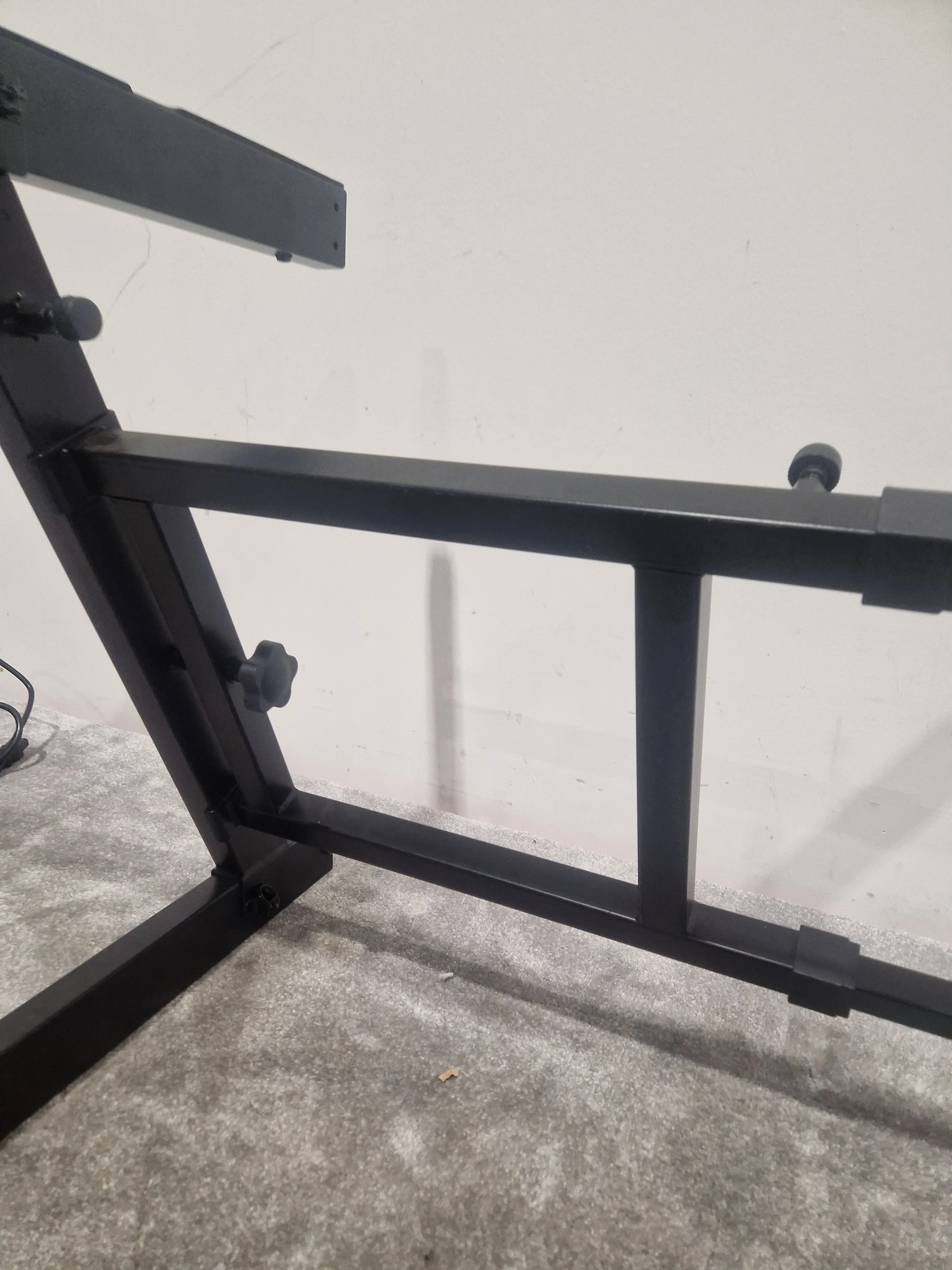 Roland Black Keyboard Stand Keyboard Stand - Sturdy Design - Excellent - Image 6