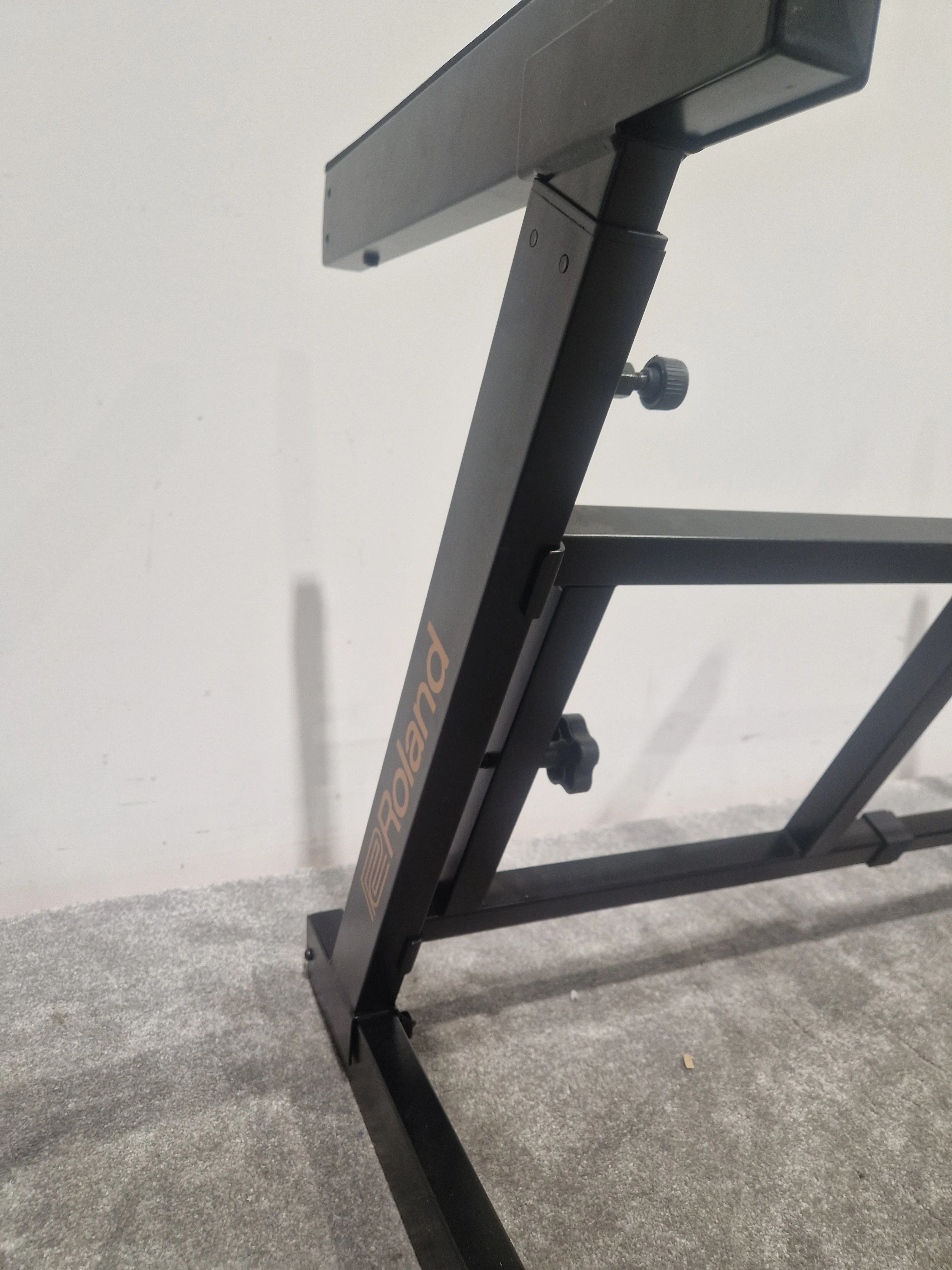 Roland Black Keyboard Stand Keyboard Stand - Sturdy Design - Excellent - Image 7