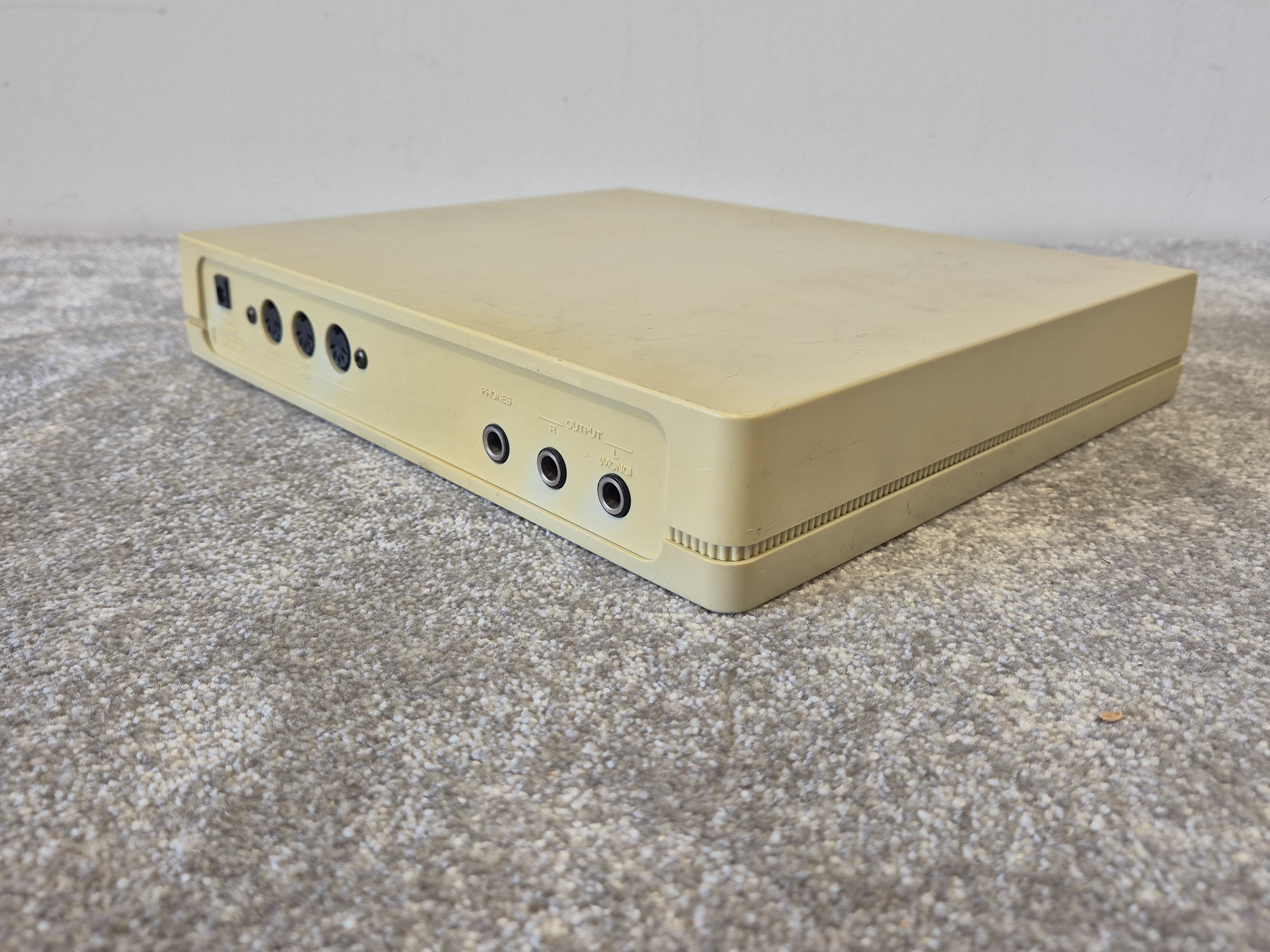 Roland CM-64 - Vintage Desktop Digital Synthesizer - Image 4
