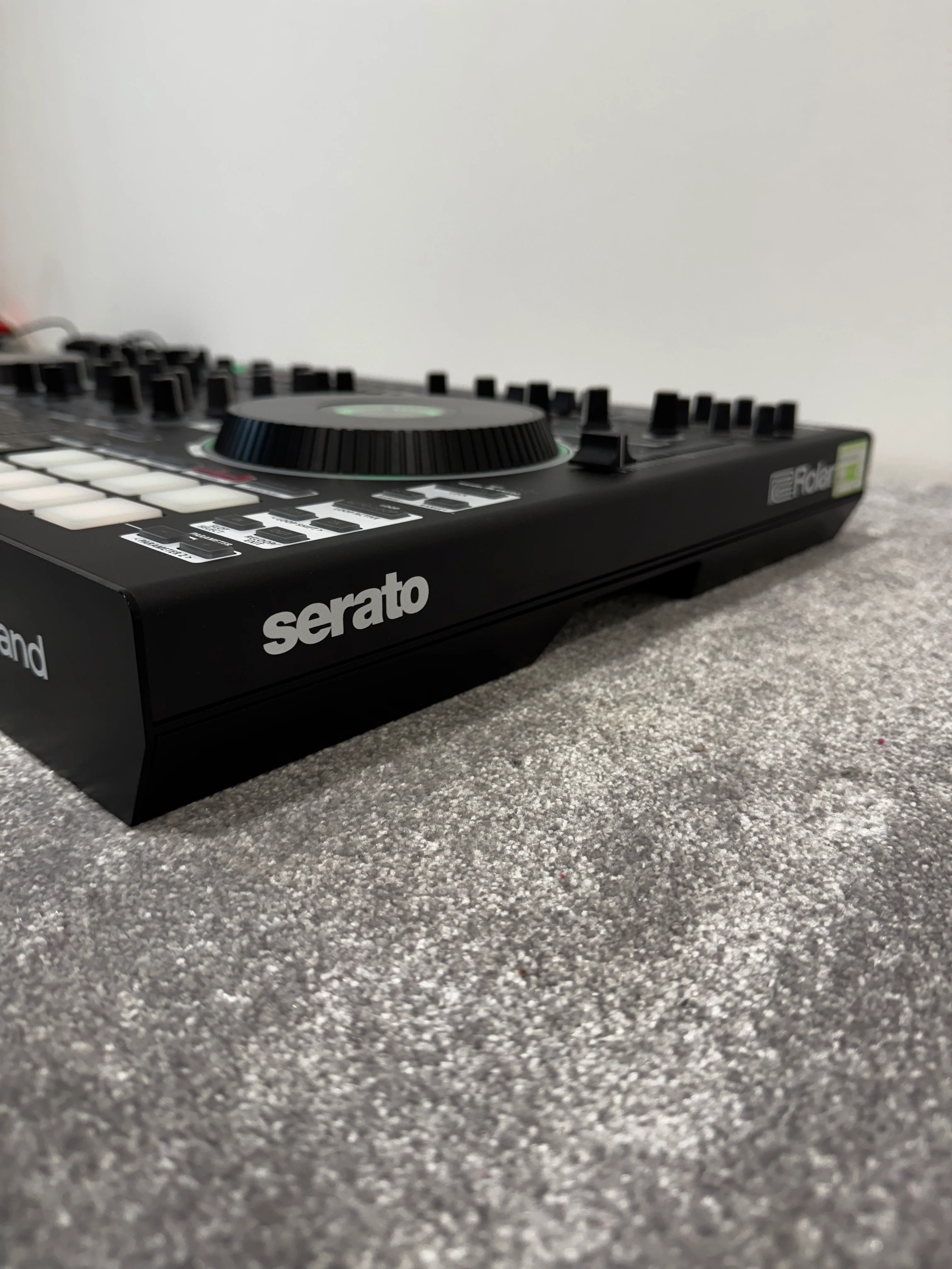 Roland DJ-808 Professional Grade DJ Controller - Image 2
