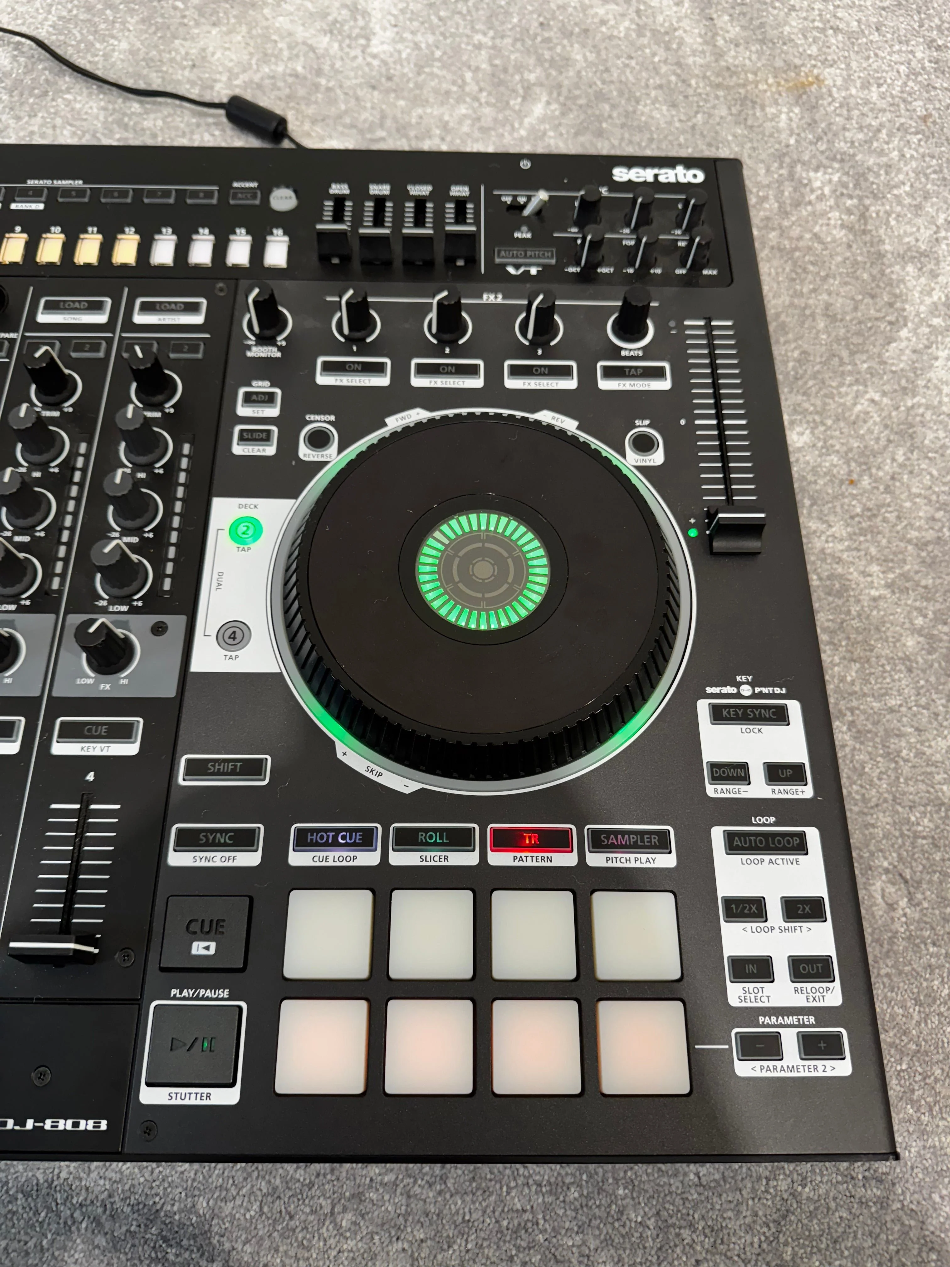 Roland DJ-808 Professional Grade DJ Controller - Image 7