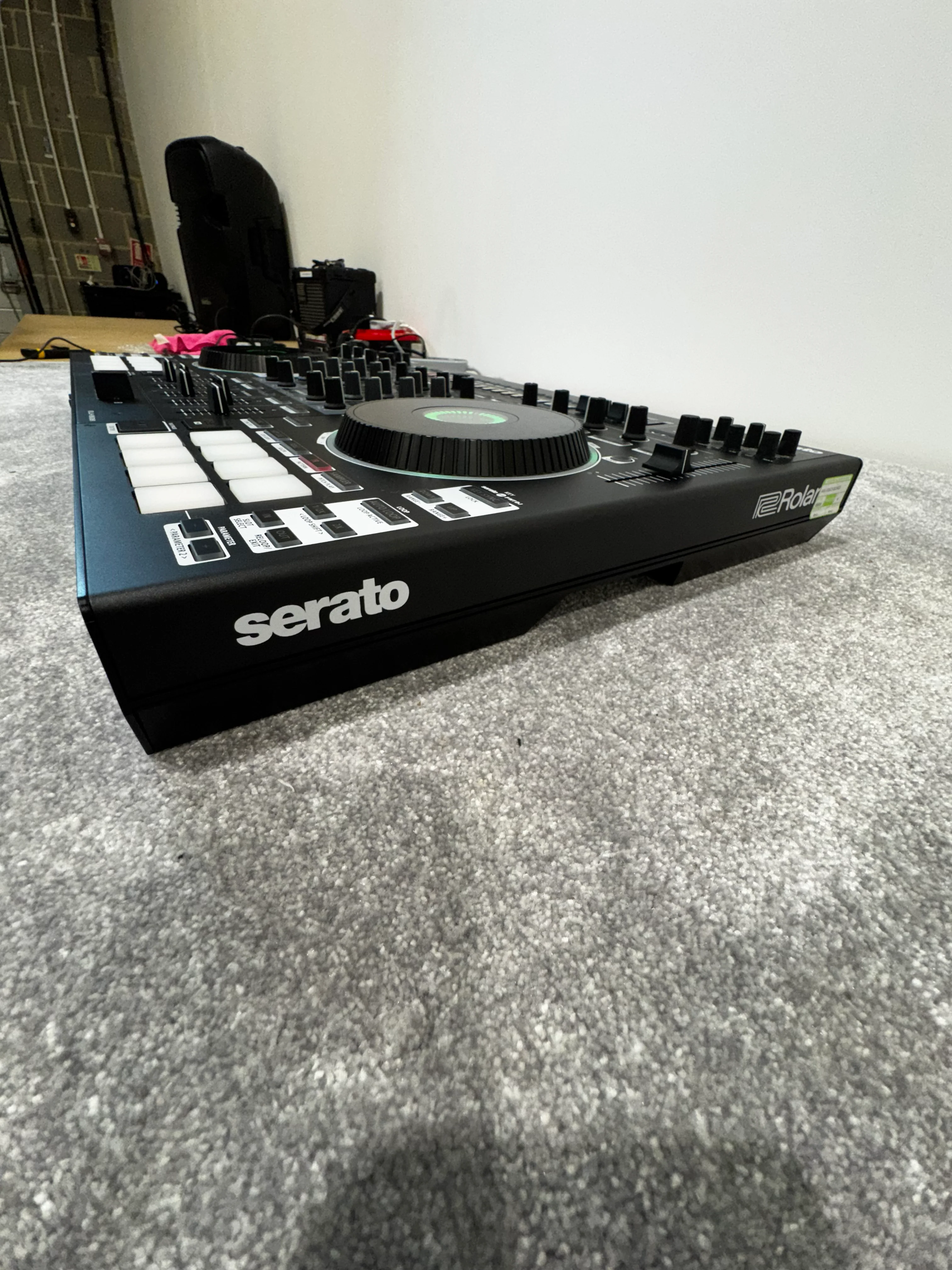 Roland DJ-808 Professional Grade DJ Controller Boxed - Image 11
