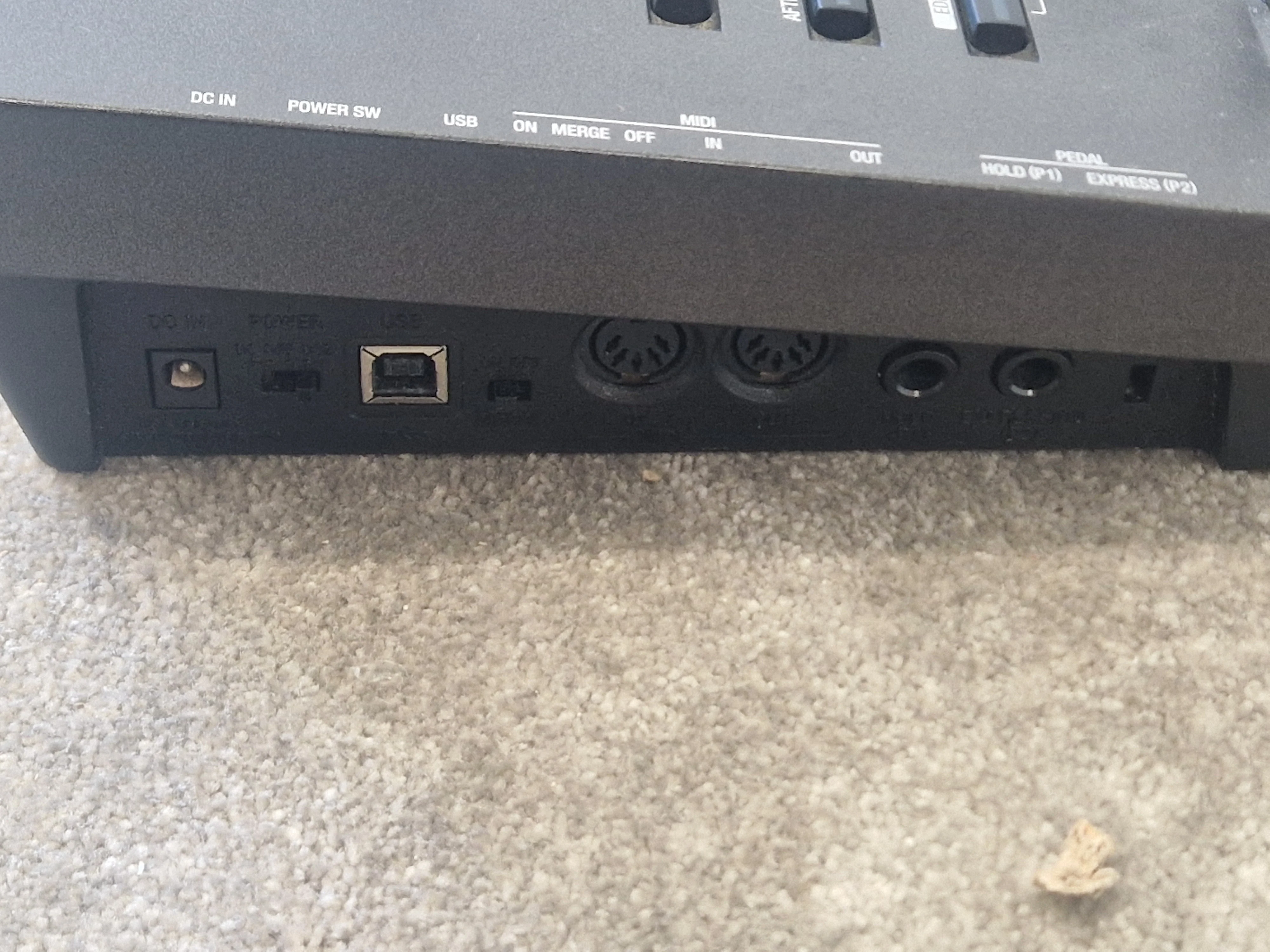 Roland Edirol PCR-800 - 61-Key MIDI Controller, USB Connectivity - Fair - Image 11