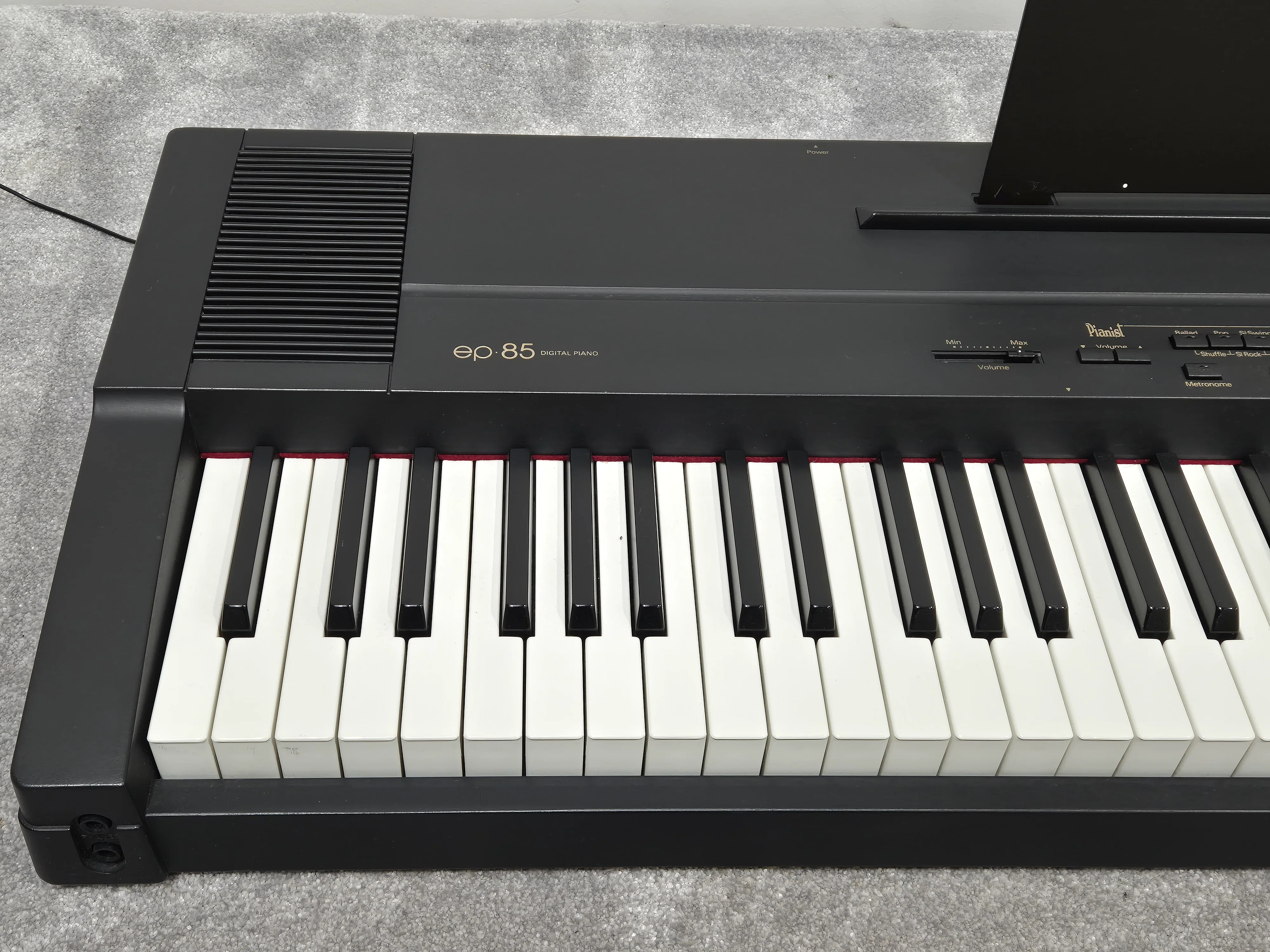 Roland EP-85 - 88-key Digital Electric Piano - Black - Image 4