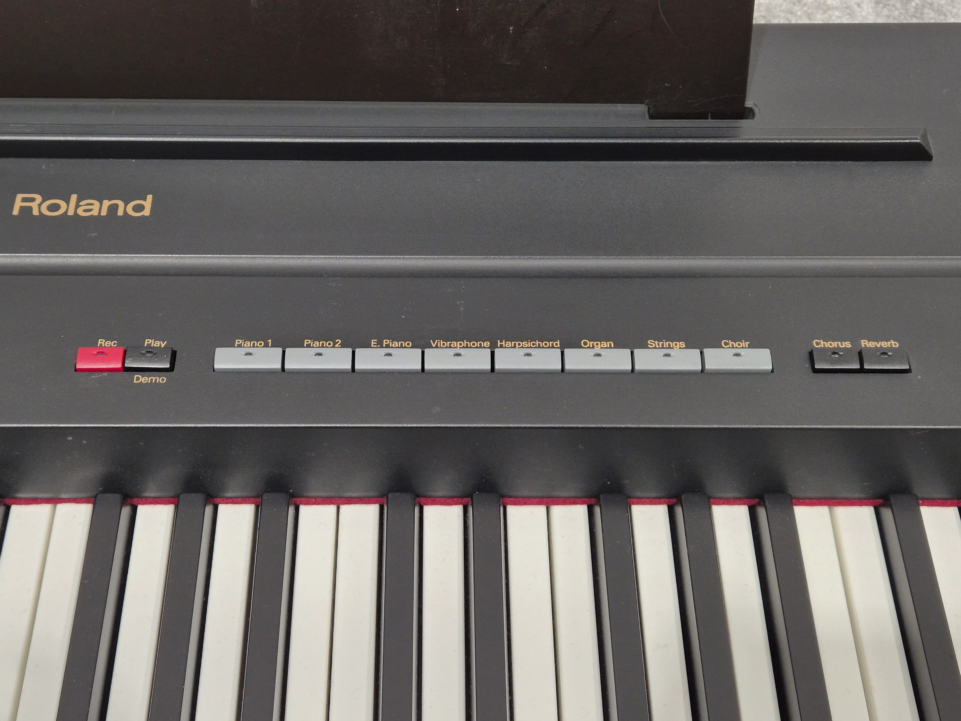 Roland EP-85 - 88-key Digital Electric Piano - Black - Image 6