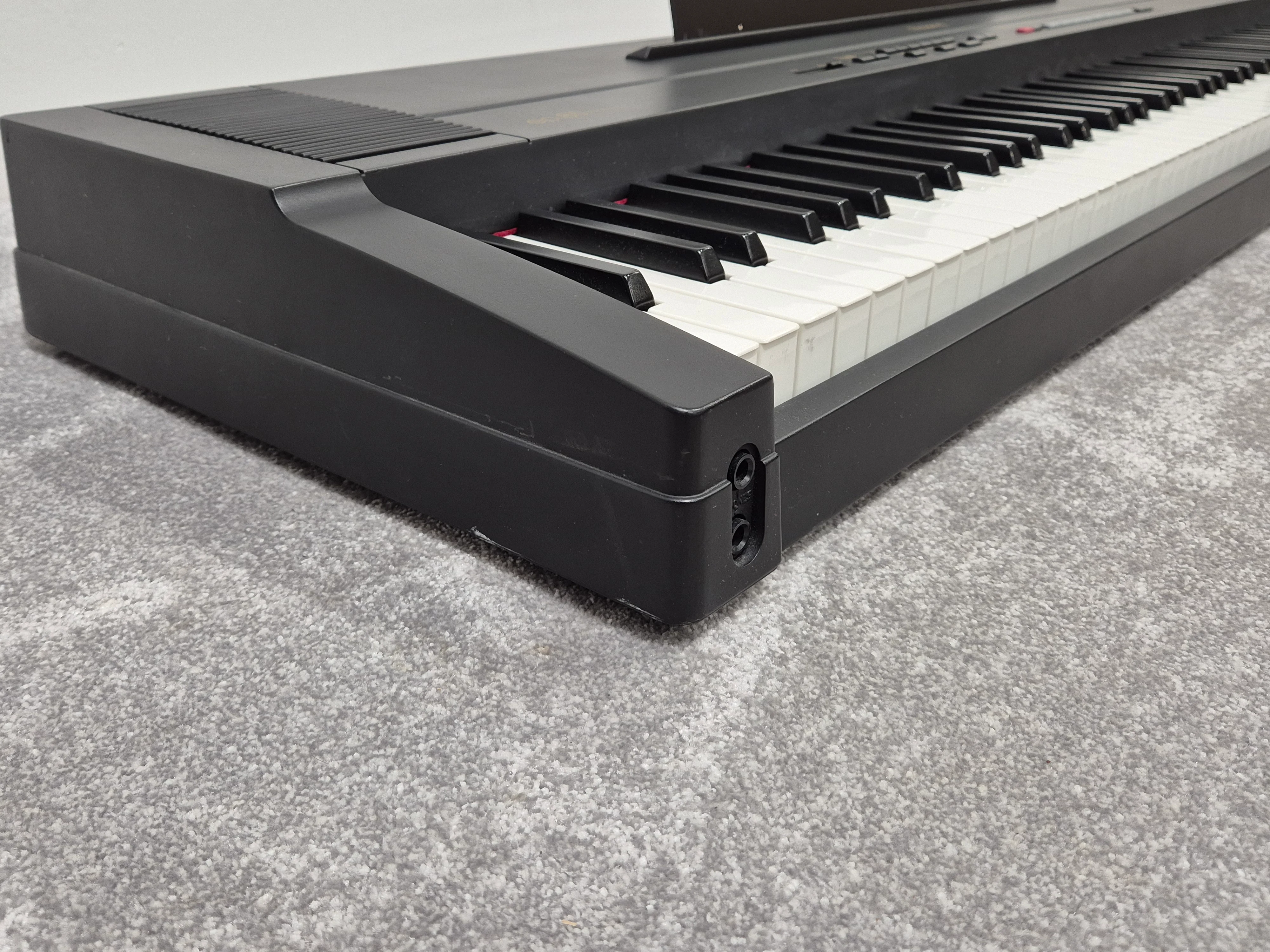 Roland EP-85 - 88-key Digital Electric Piano - Black - Image 8