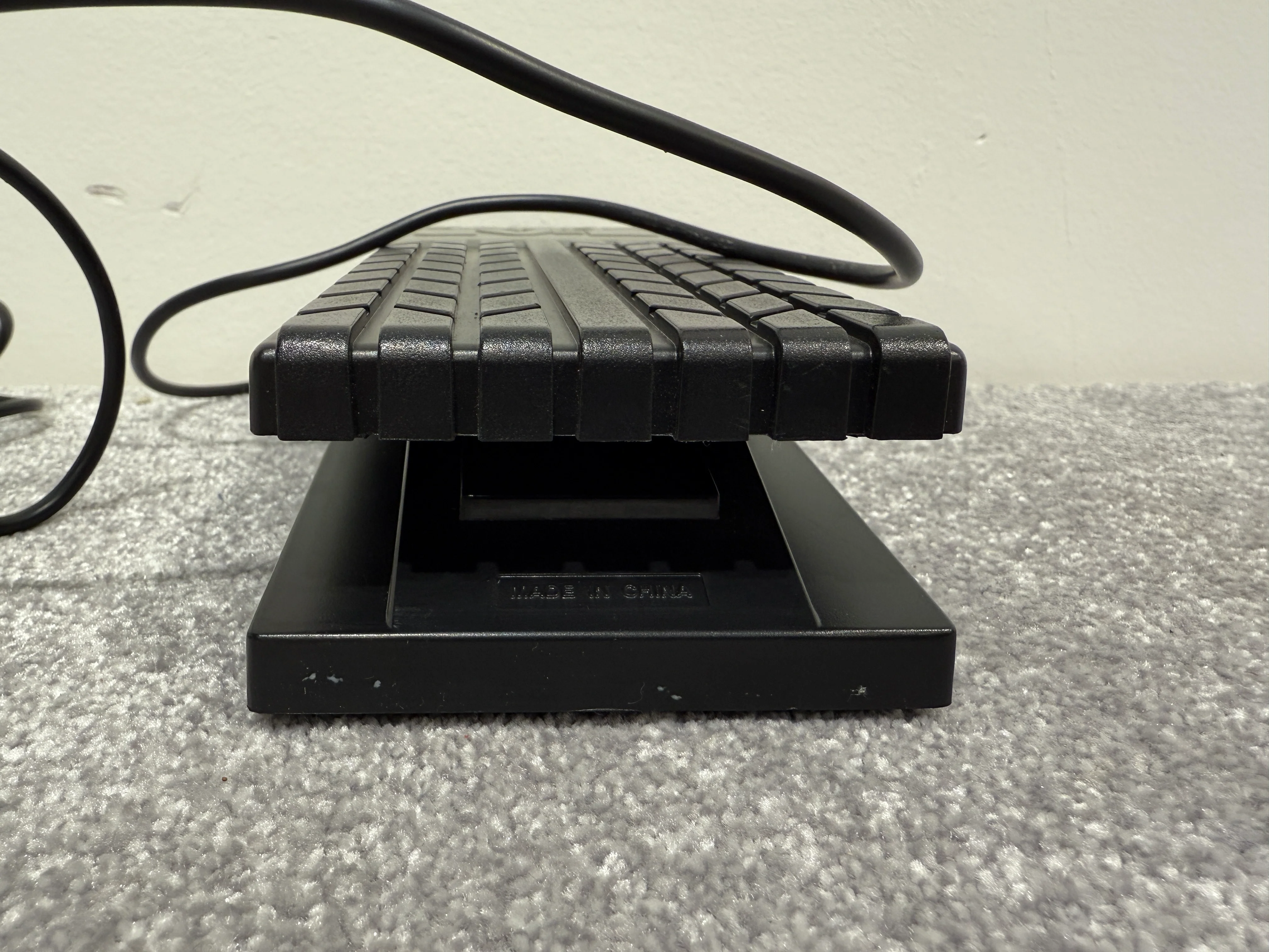 Roland EV-5 Expression Pedal Effects Keyboard - Image 8