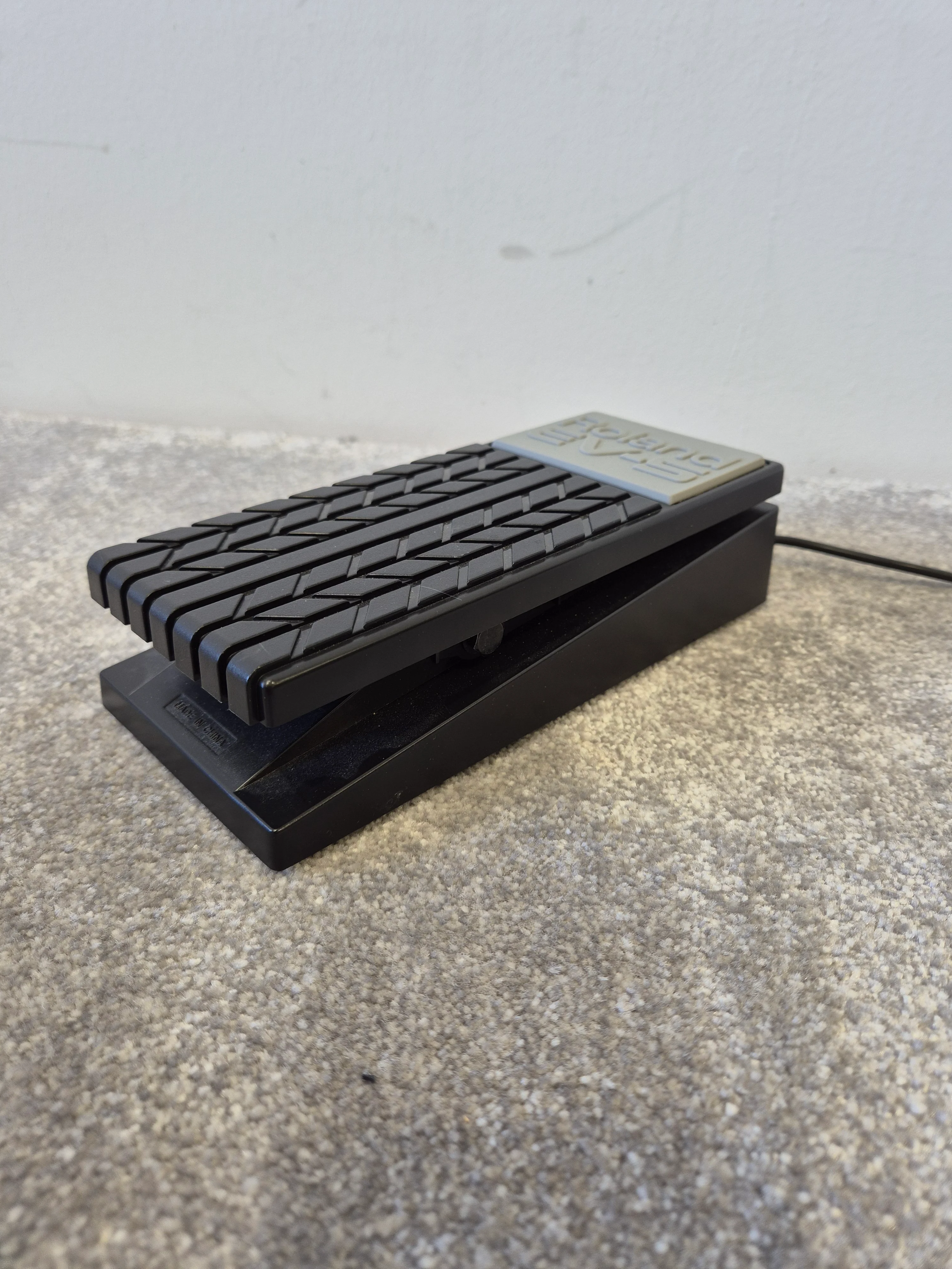 Roland EV-5 Expression Pedal - Excellent - Image 2