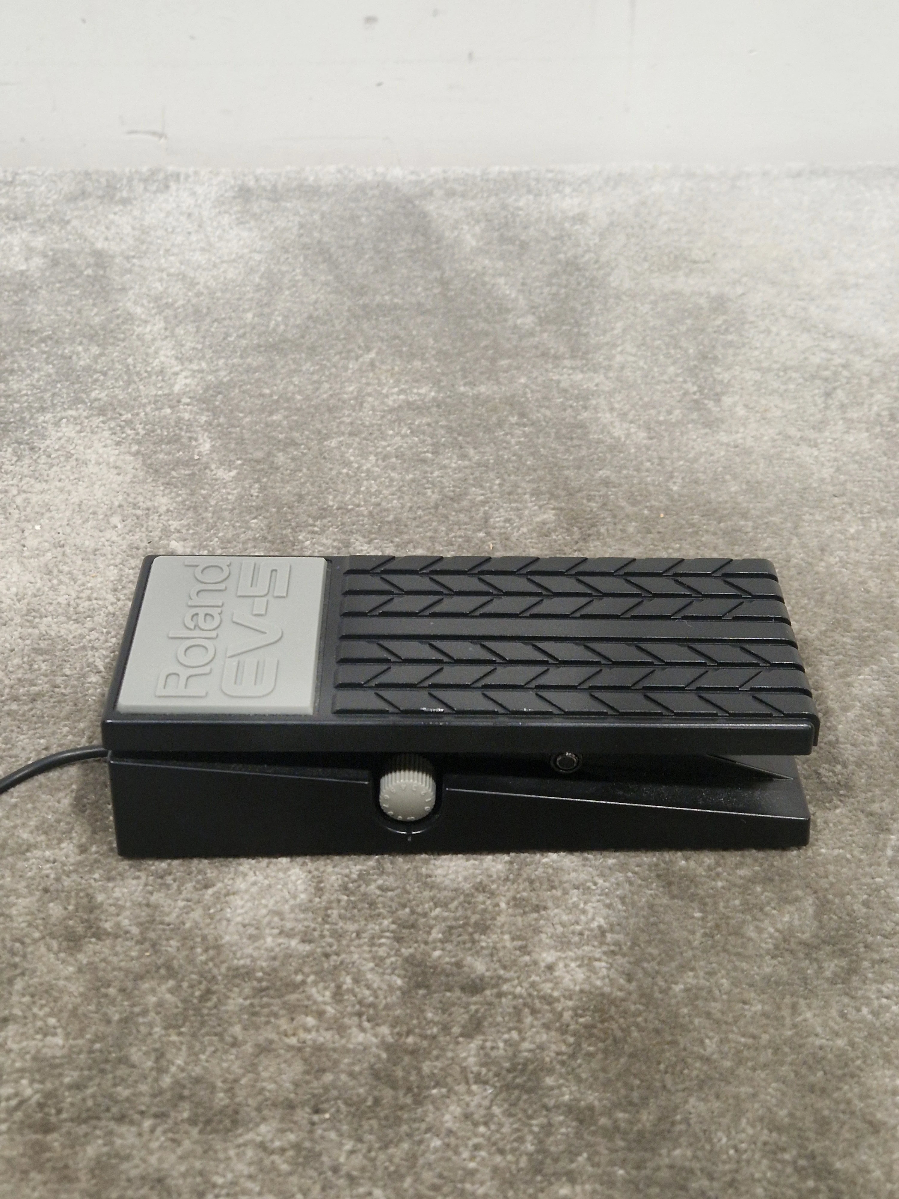 Roland EV-5 Expression Pedal - Versatile Control - Excellent w/ Original Box - Image 5
