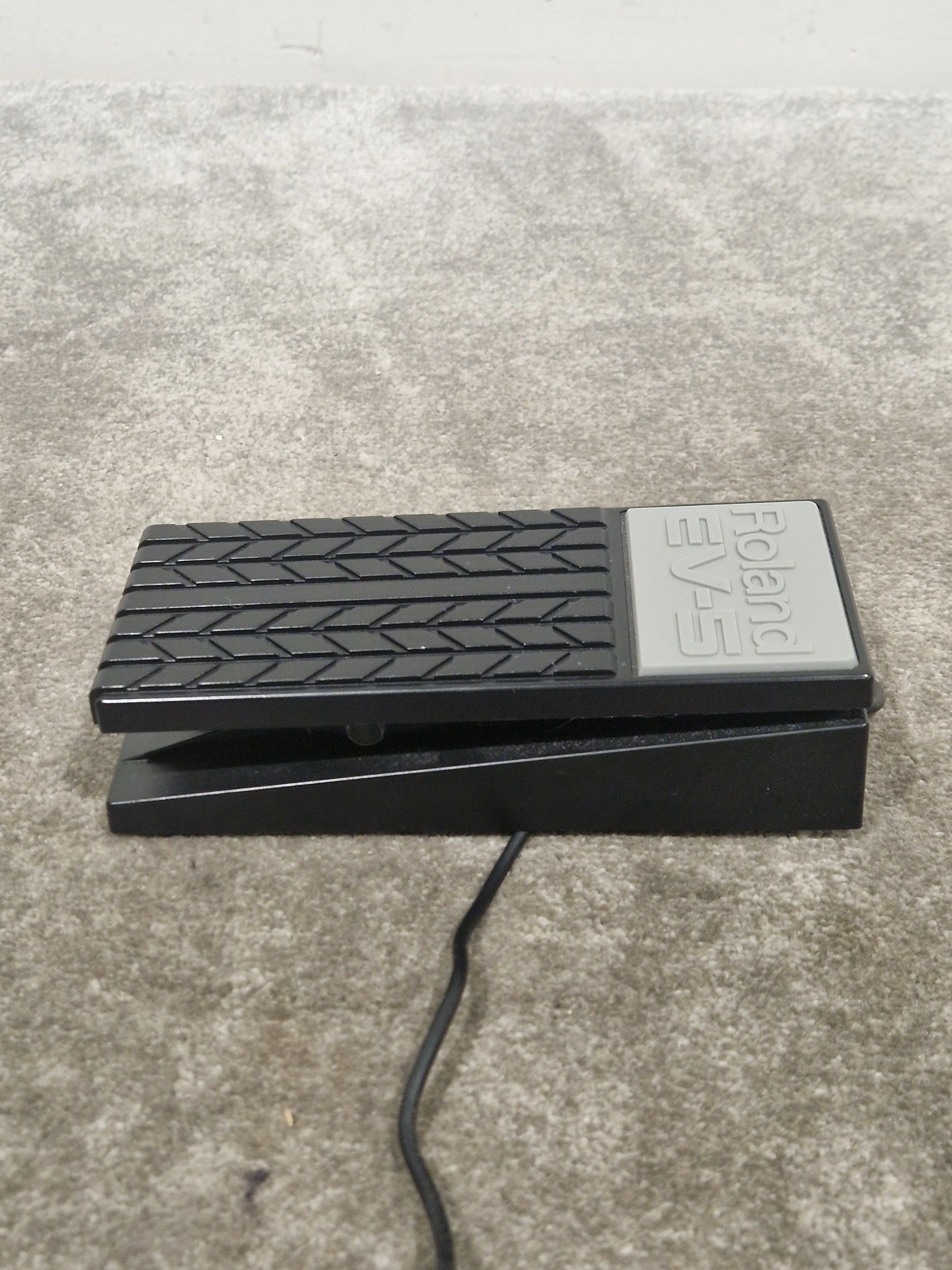 Roland EV-5 Expression Pedal - Versatile Control - Excellent w/ Original Box - Image 6