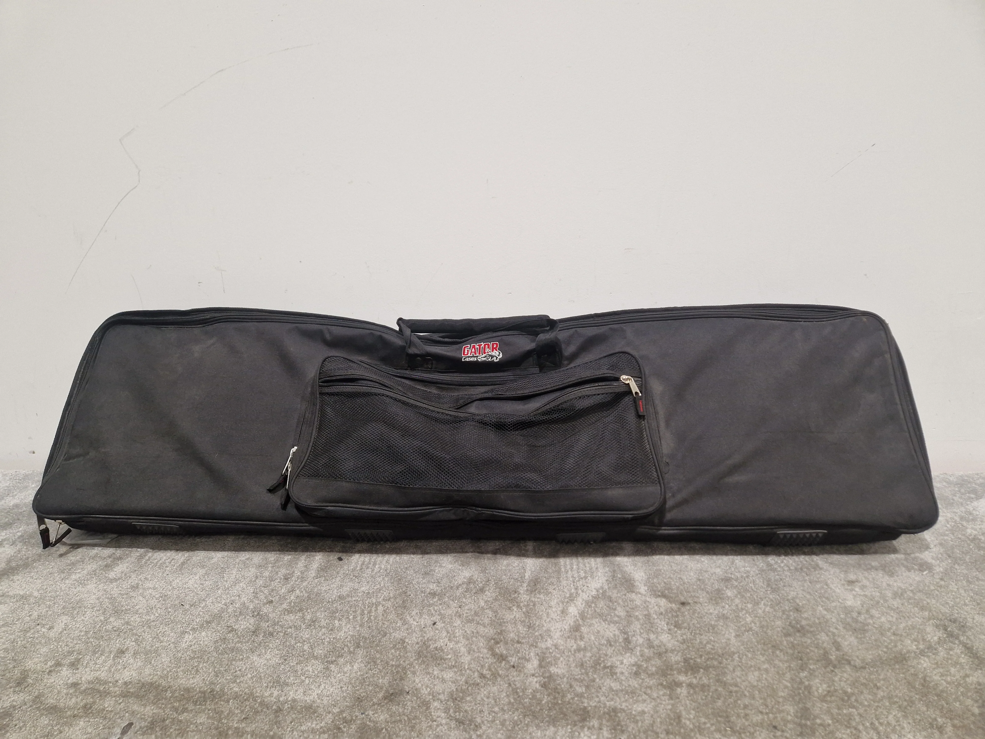 Roland FA-08 - Workstation Keyboard - Black - Excellent w/ Manuals, Power Supply & Soft Case - Image 15