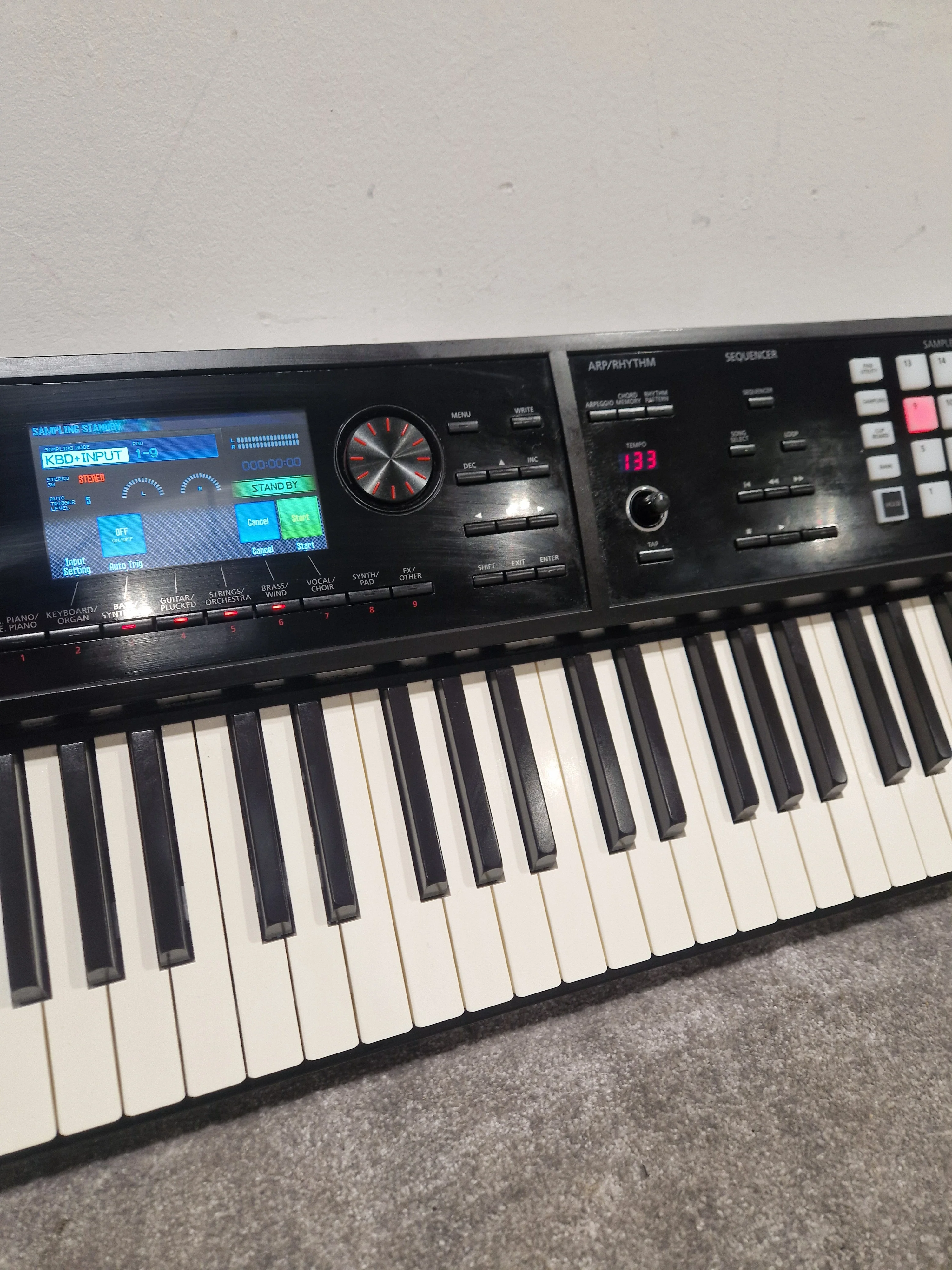 Roland FA-08 - Workstation Keyboard - Black - Excellent w/ Manuals, Power Supply & Soft Case - Image 16