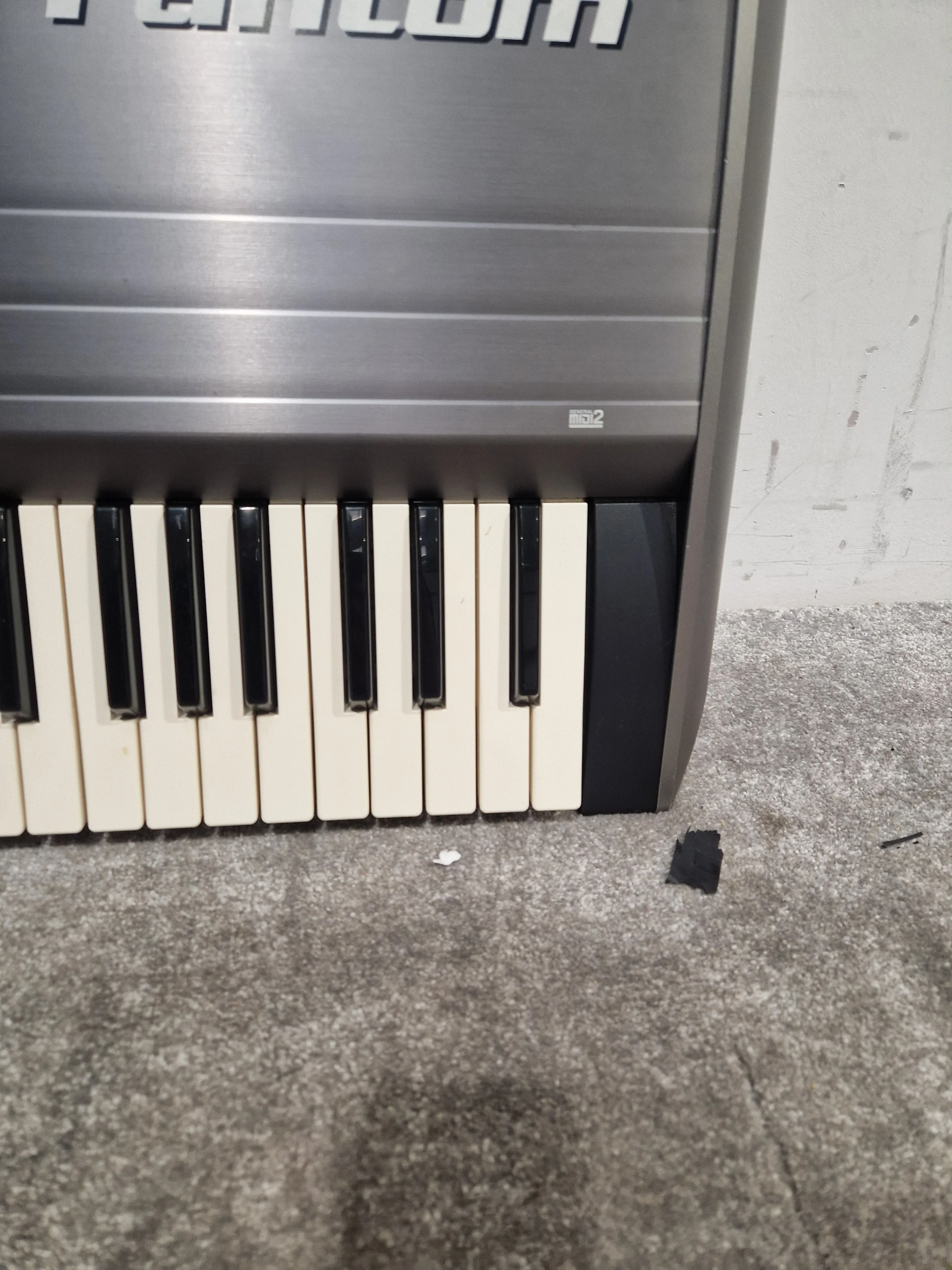 Roland Fantom - Workstation Keyboard - Silver/Black - Good w/ Soft Case, Power Cable - Image 13