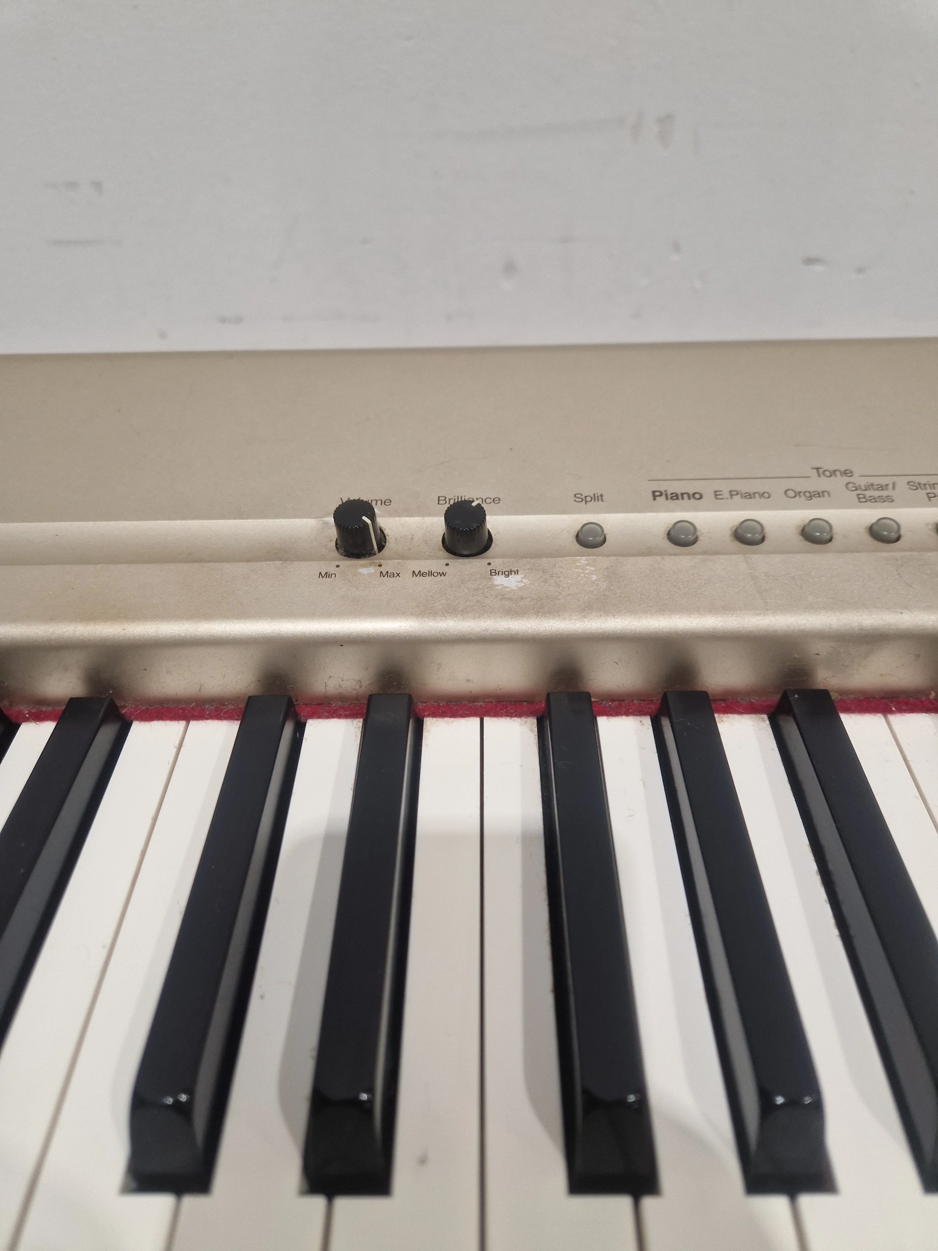 Roland FP-3 Digital Piano - Champagne Gold - 88-KEY Digital Piano - Authentic Sound - Good w/ Power Supply & Soft Case** - Image 10